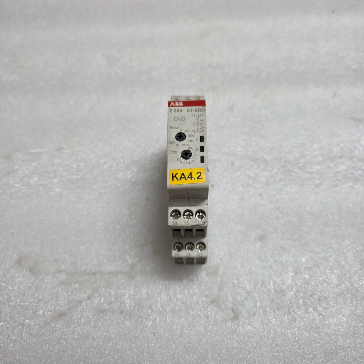 ABB CT-ERD.22 ON-DELAY TIME RELAY 1SVR500100R0100 24-240VAC/24-48VDC
