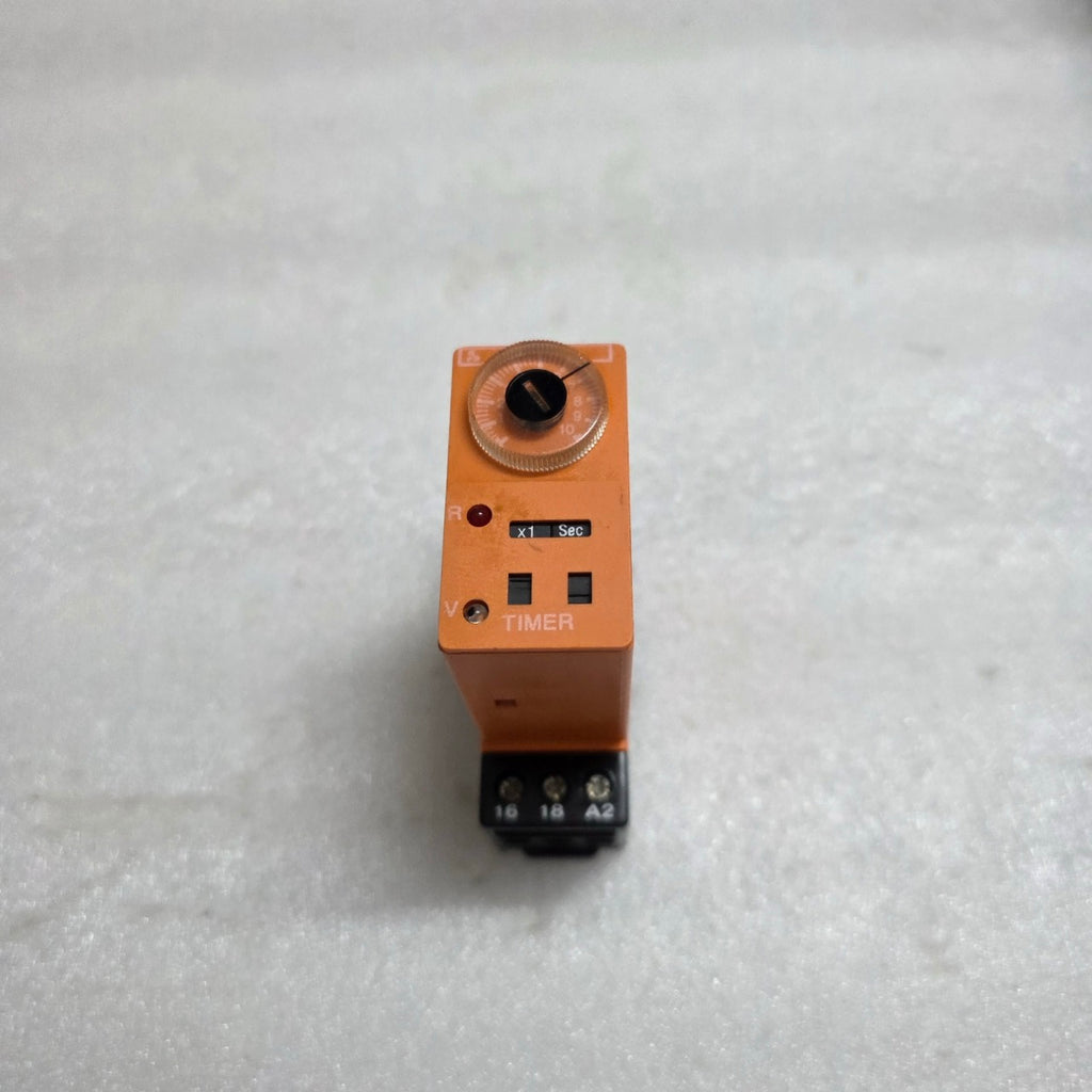 SYRELEC BCRU DELAY ON BREAK TIME RELAY 110VAC