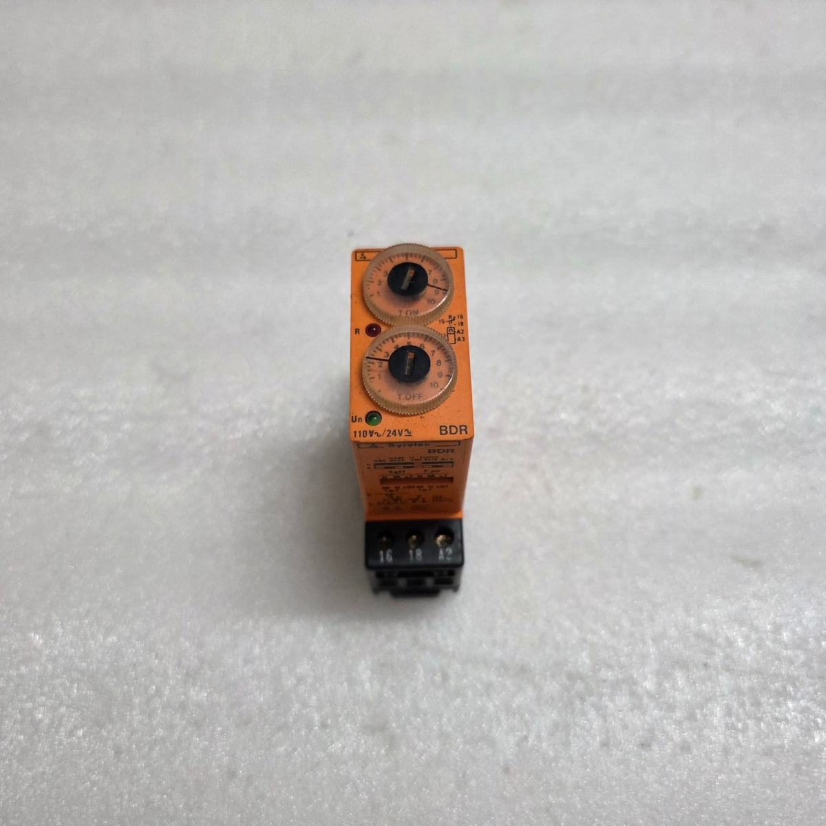 SYRELEC BDR OFF-DELAY TIME RELAY 220-240 V AC/24V AC-DC