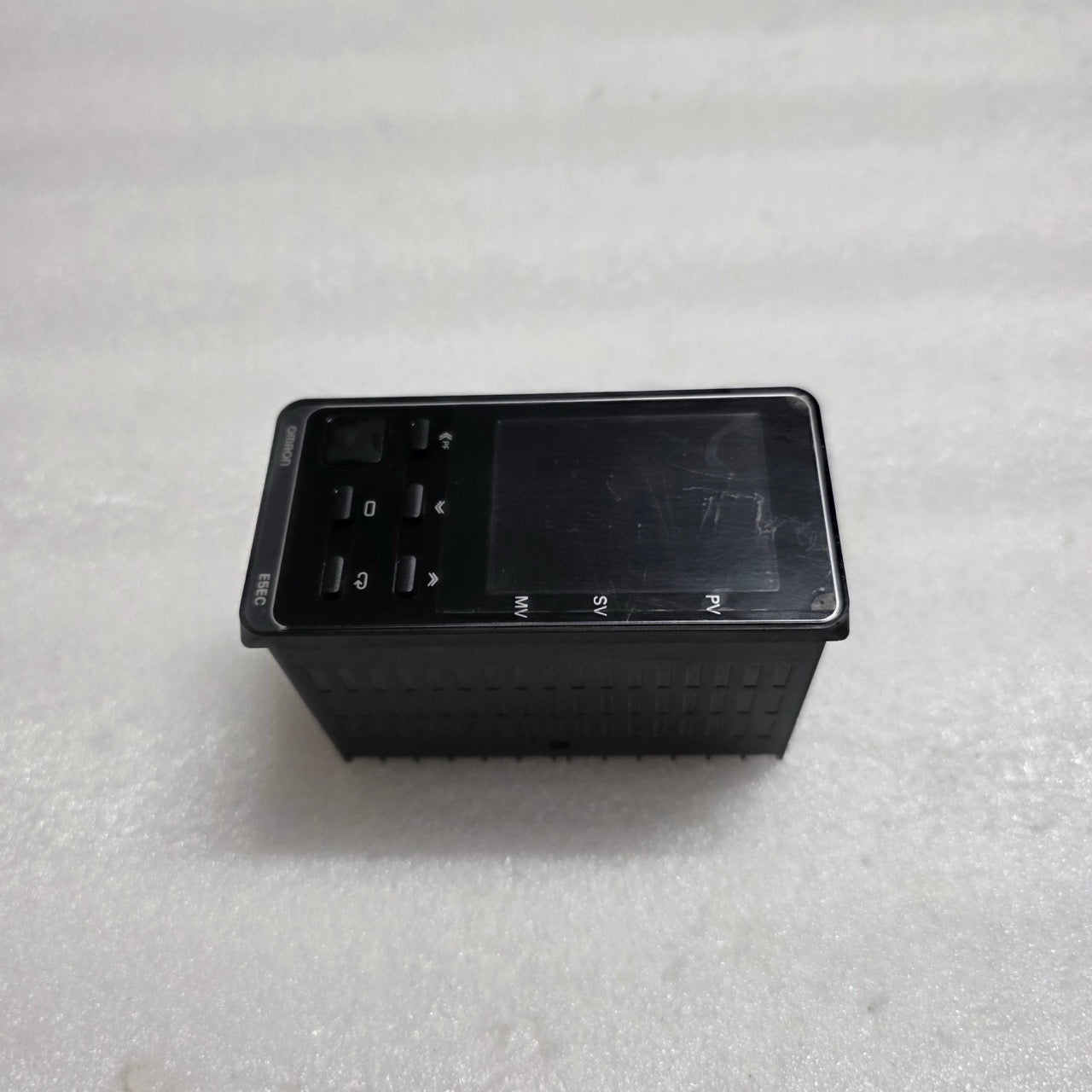 OMRON E5EC-RX2ASM-000 DIGITAL TEMPERATURE CONTROLLER 100-240V