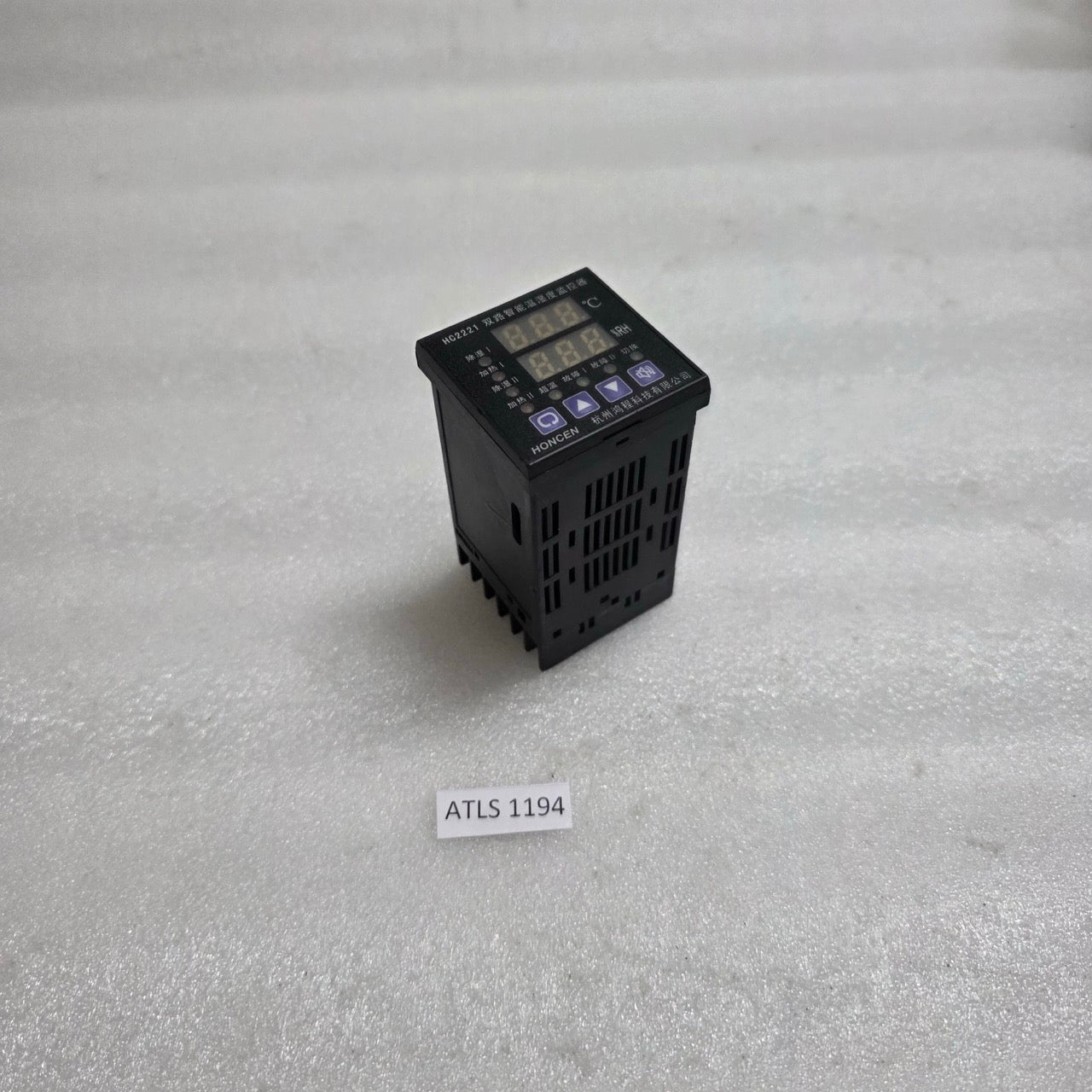 HANGZHOU HONCEN HC2221 DIGITAL DUAL-DISPLAY TEMPERATURE AND HUMIDITY CONTROLLER