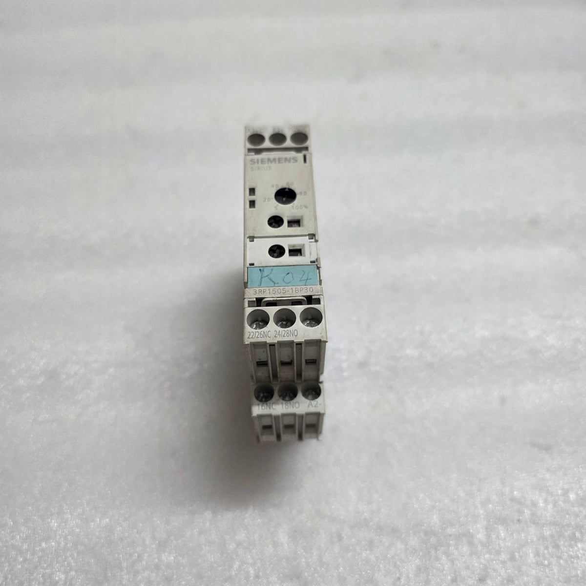 SIEMENS 3RP1505-1BP30 MULTIFUNCTION ELECTRONIC TIME RELAY 24 VAC-DC/200–240 VAC