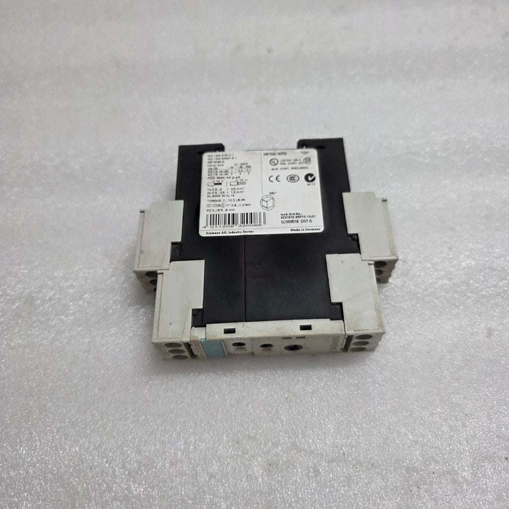 SIEMENS 3RP1505-1BP30 MULTIFUNCTION ELECTRONIC TIME RELAY 24 VAC-DC/200–240 VAC