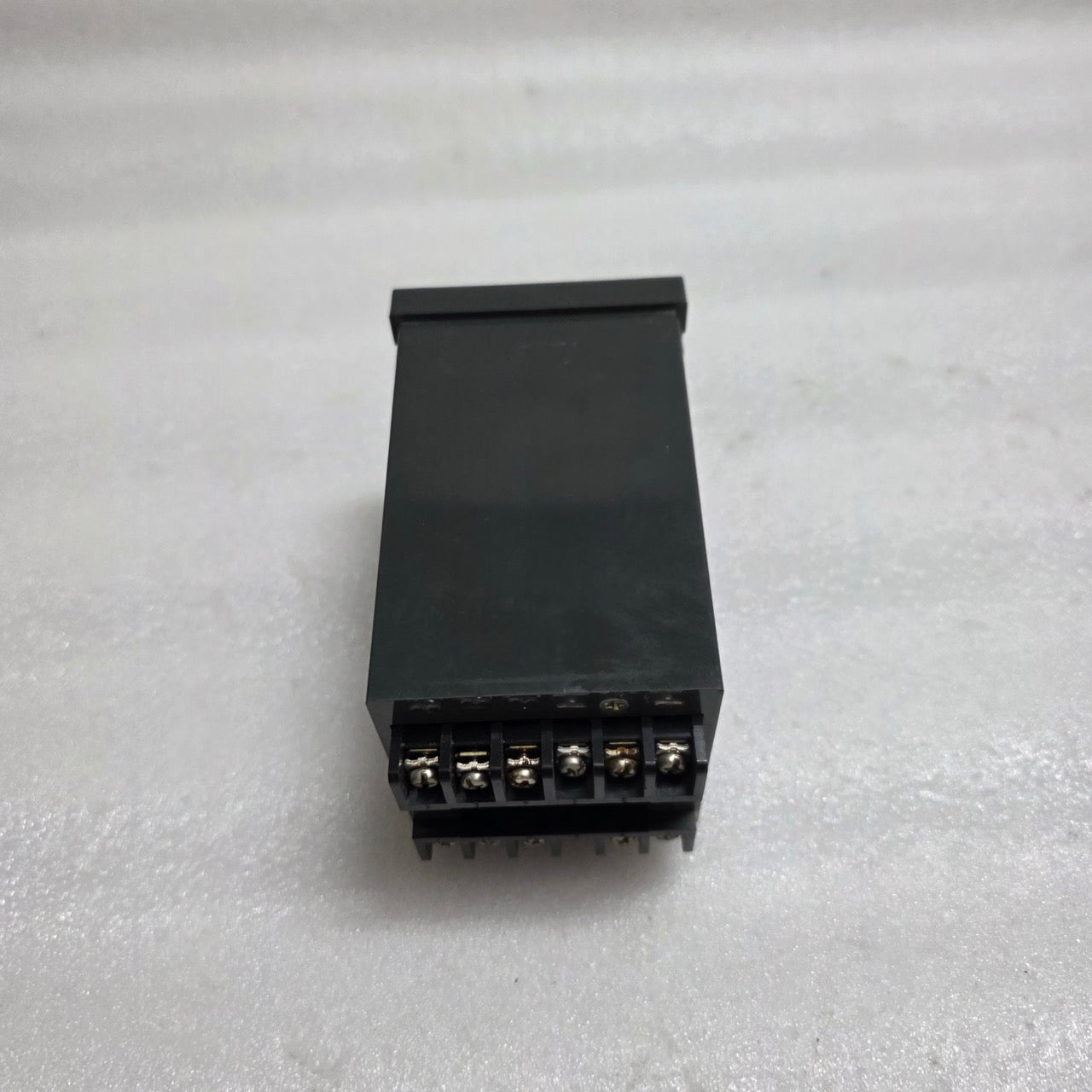OMRON H7M-W 4D DIGITAL COUNTER 110/220 VAC