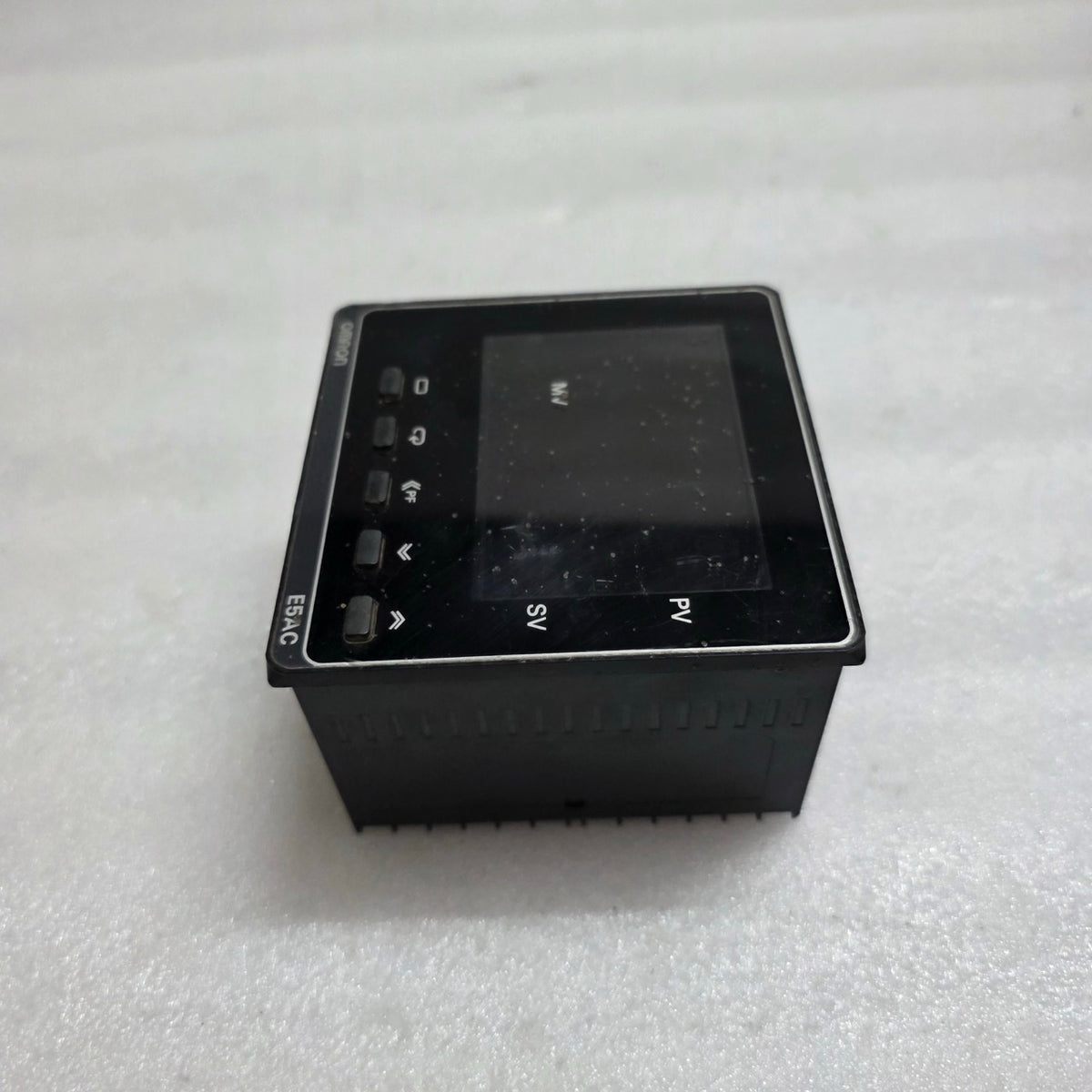 OMRON E5AC-RX3ASM-800 DIGITAL TEMPERATURE AND PROCESS CONTROLLER 100-240VAC