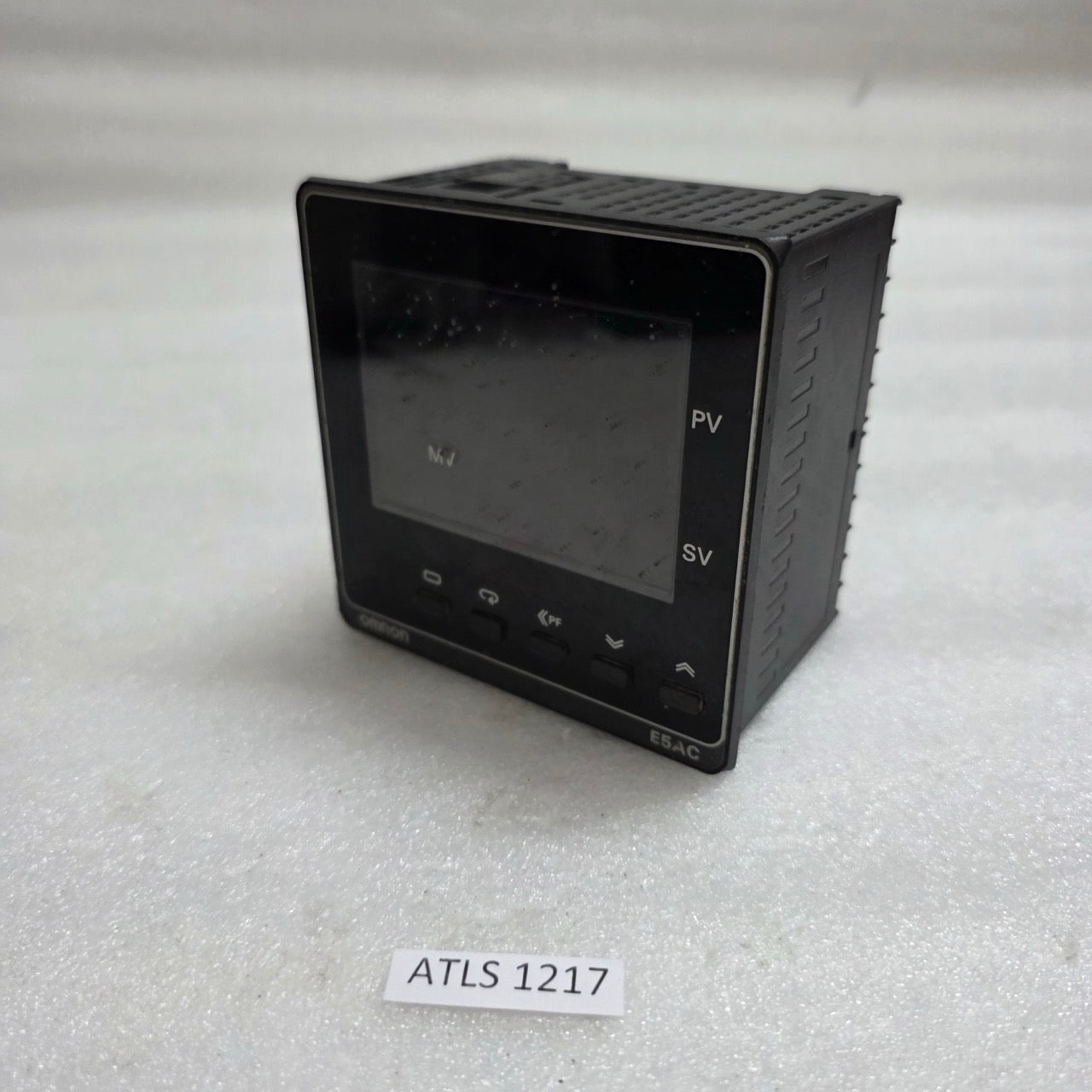 OMRON E5AC-RX3ASM-800 DIGITAL TEMPERATURE AND PROCESS CONTROLLER 100-240VAC