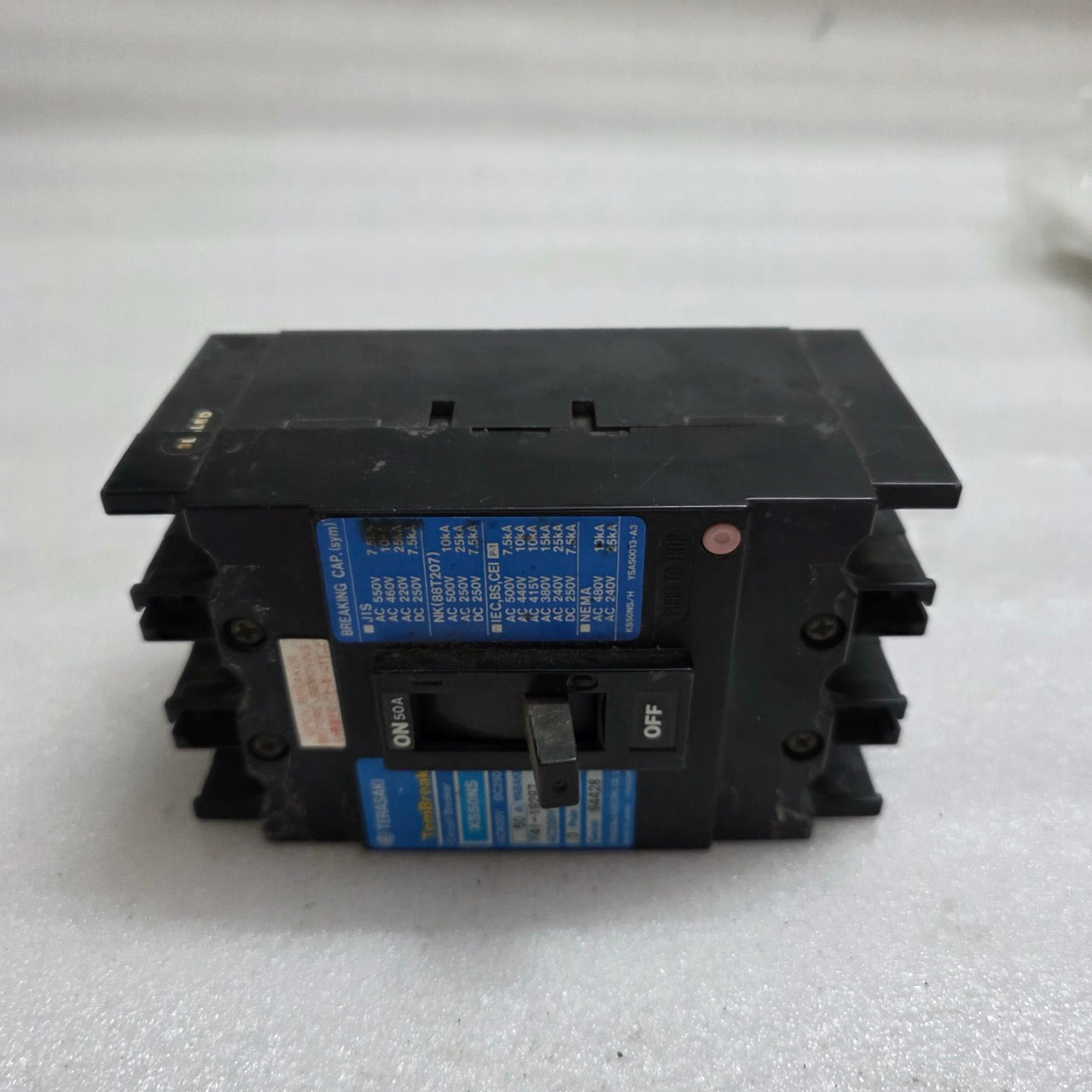 TERASAKI XS50NS 3-POLE CIRCUIT BREAKER 50A