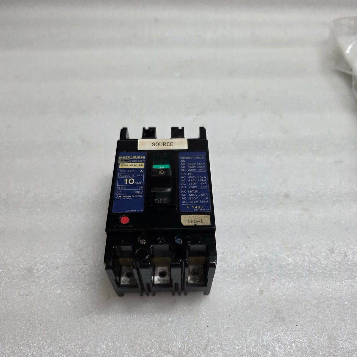 MITSUBISHI ELECTRIC NF30-SS 3-POLE CIRCUIT BREAKER 10A