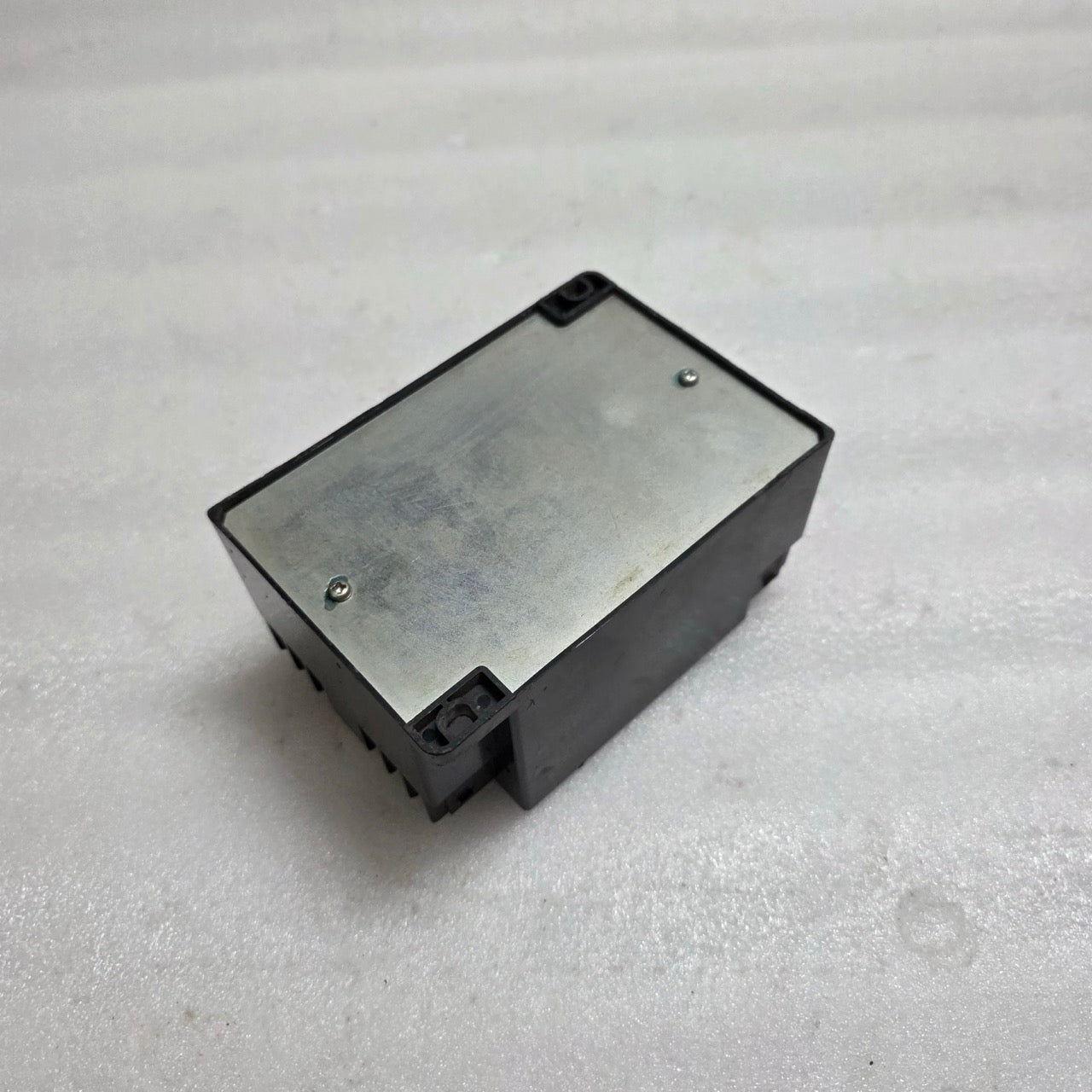 MITSUBISHI ELECTRIC U-05W UNDERVOLTAGE TRIP (UVT)