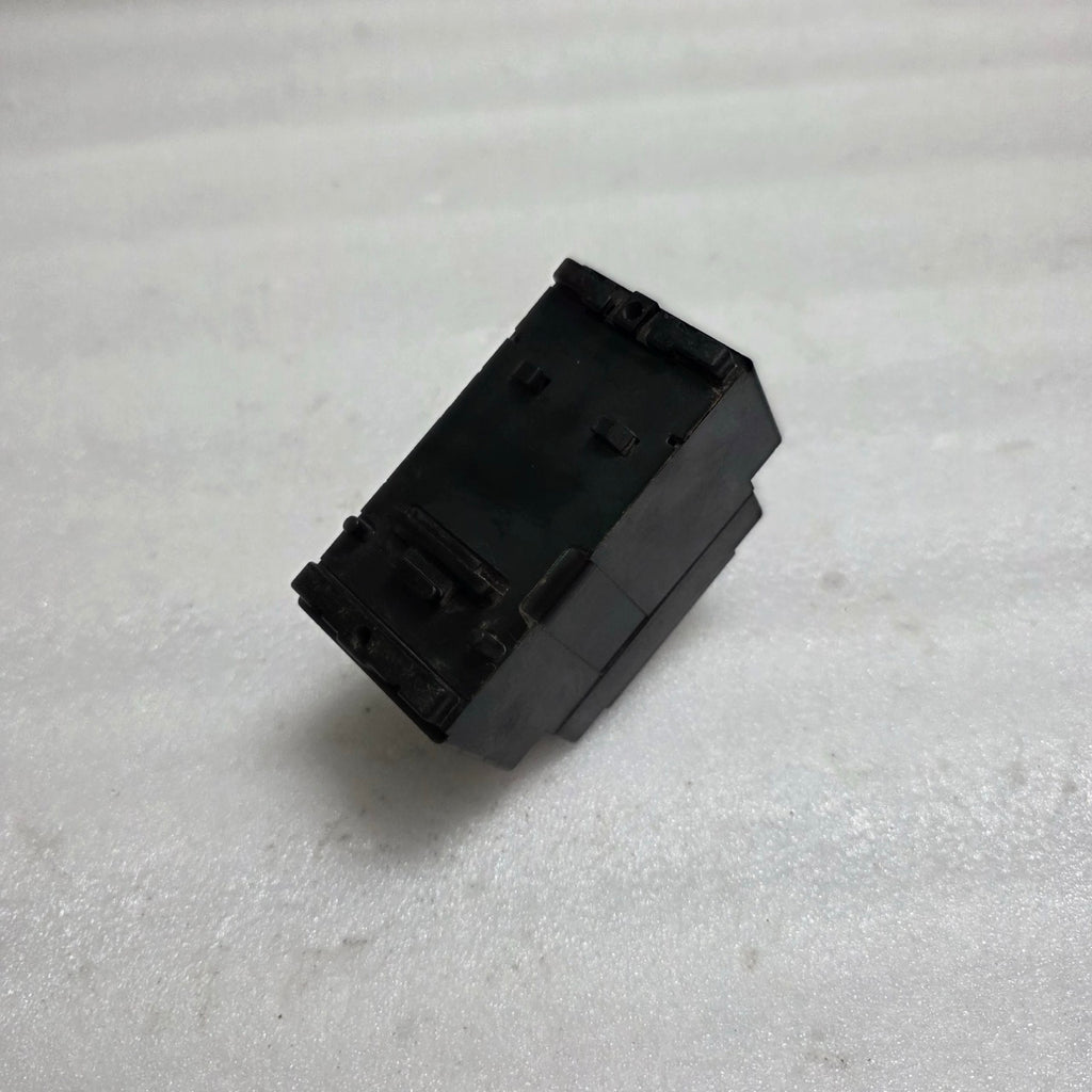 GOLDSTAR ABS 32C 2-POLE CIRCUIT BREAKER 10A 5-3-923