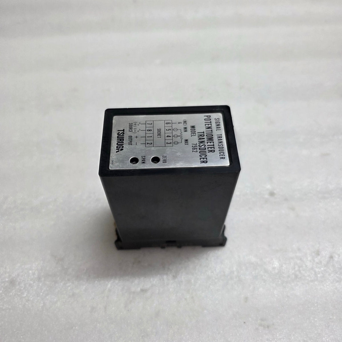 TSURUGA 7562-29-3 SIGNAL TRANSDUCER AC100/110V