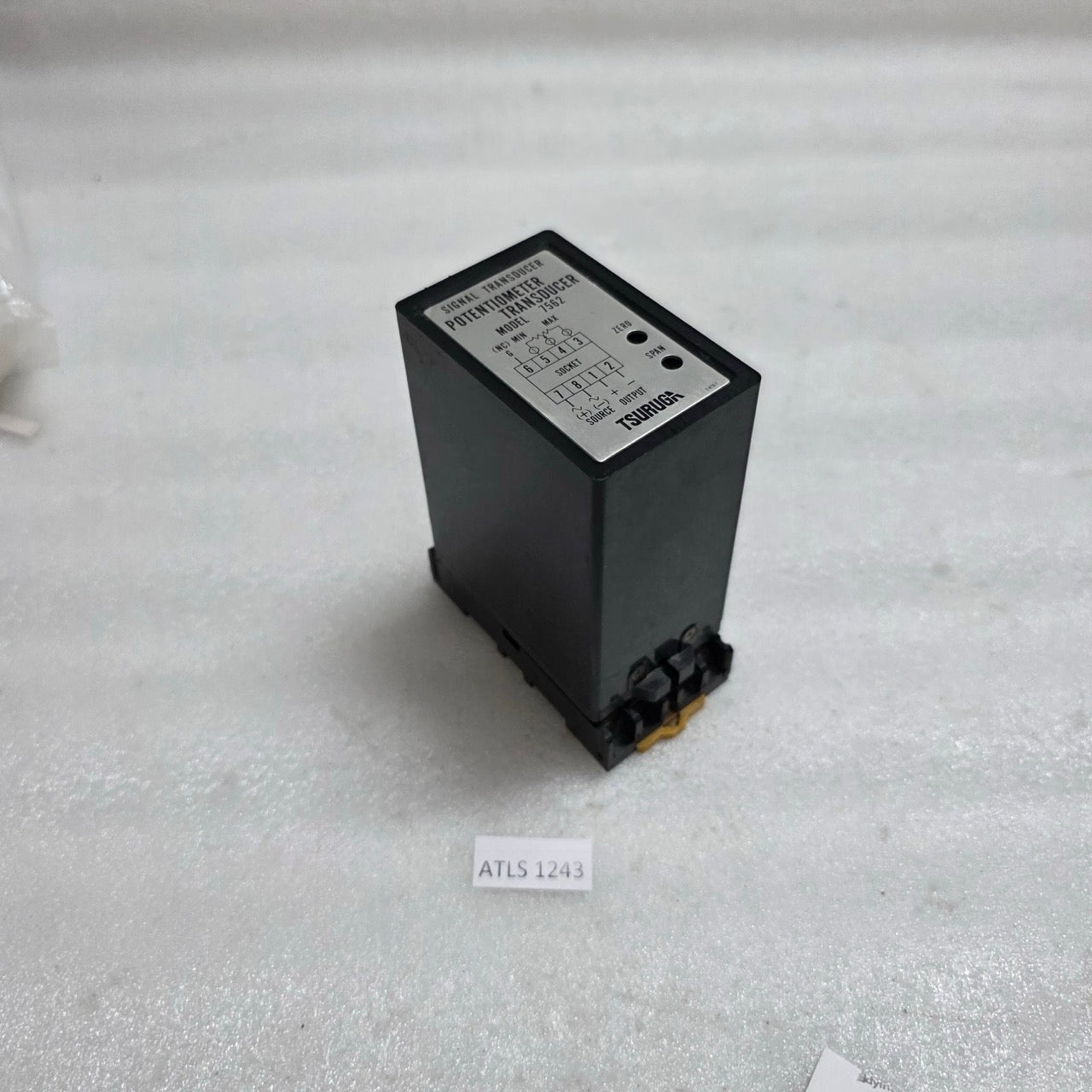 TSURUGA 7562-29-3 SIGNAL TRANSDUCER AC100/110V