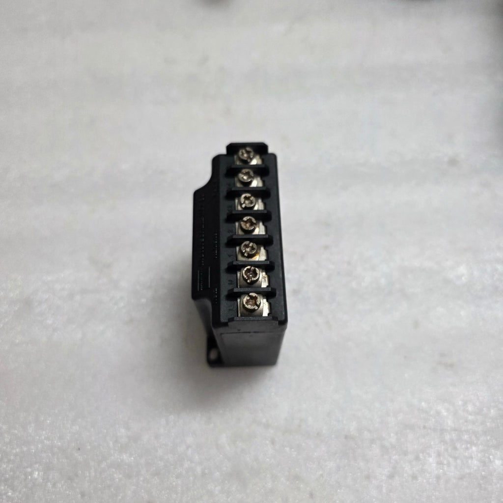 KRIWAN INT 69 MOTOR PROTECTION RELAY 030.00115.4 MOTORSCHUTZ 52 A 121