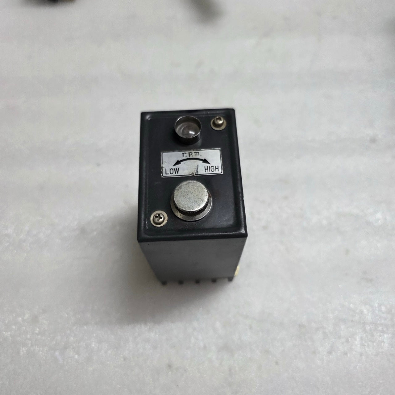 NABCO 3 3~7 VOLTAGE SENSING RELAY THE NIPPON AIR BRAKE