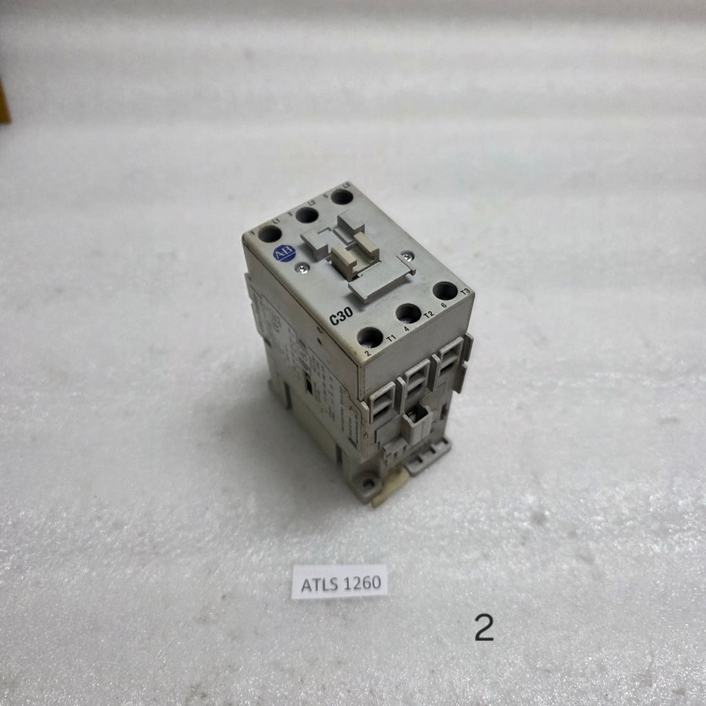 ALLEN-BRADLEY CAT 100-C30-00 SER C CONTACTOR COIL VOLTAGE 24V AC