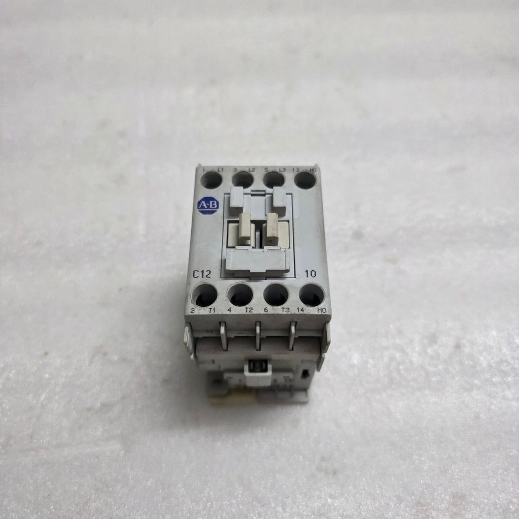 ALLEN-BRADLEY CAT 100-C12-10 SER A CONTACTOR COIL VOLTAGE 24V AC