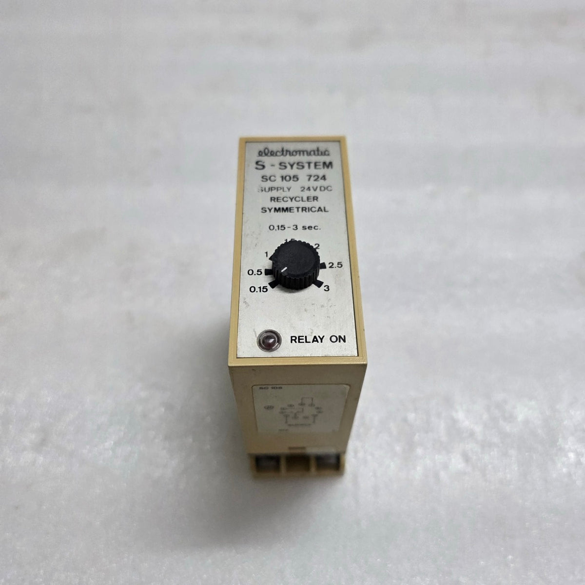 ELECTROMATIC SC 105 724 RECYCLER (SYMMETRICAL FLASHER) TIMER RELAY 24VDC