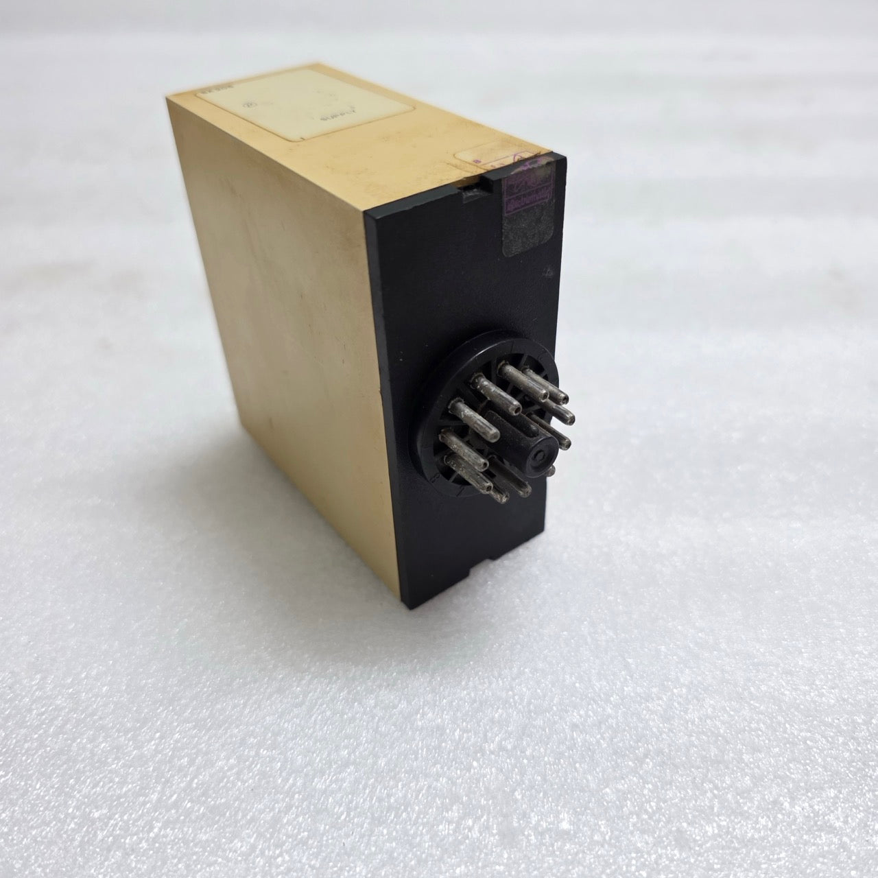 ELECTROMATIC SA 205 220 DELAY ON OPERATE TIMER RELAY 220V