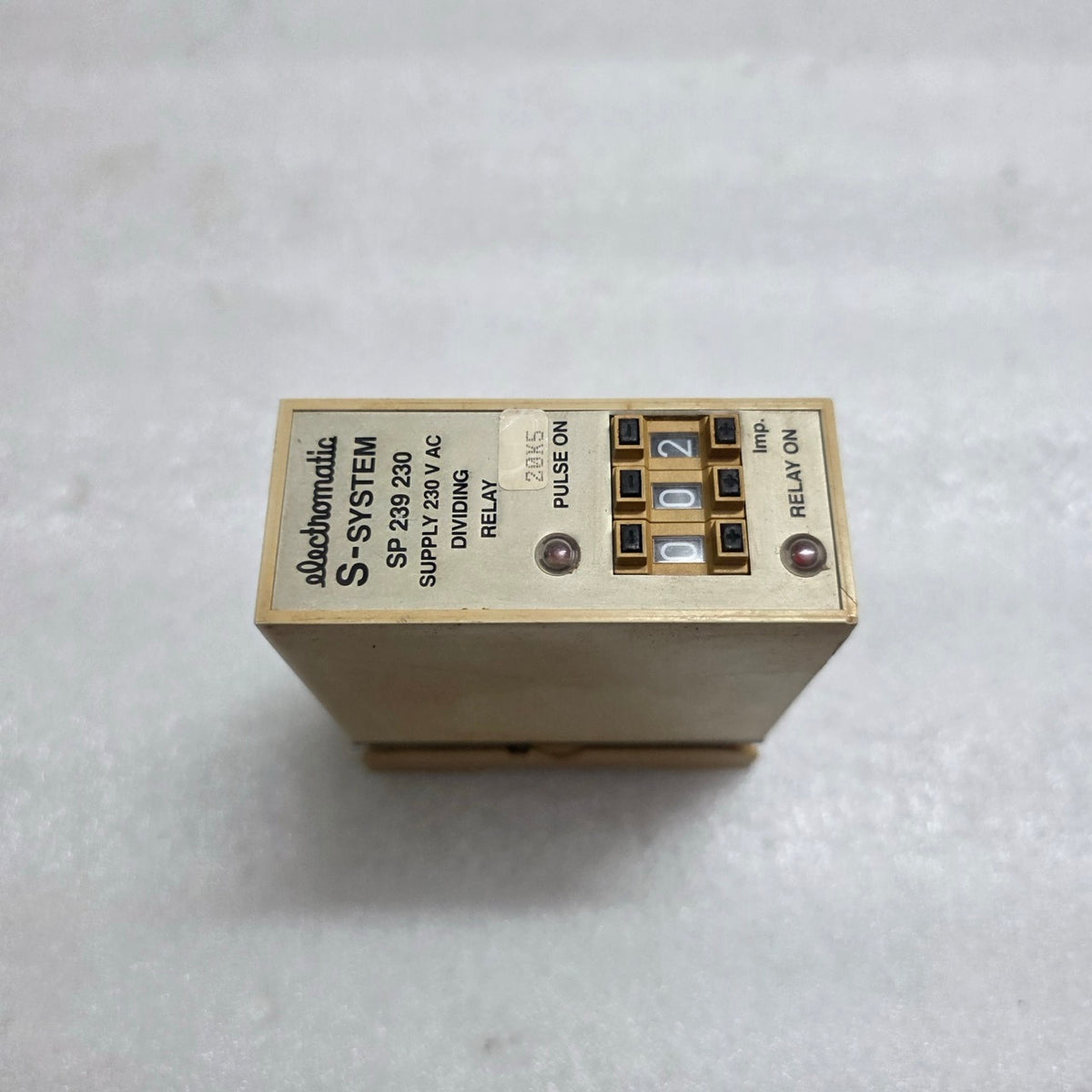 ELECTROMATIC SP 239 230 DIVIDING RELAY / PULSE DIVIDER 230V