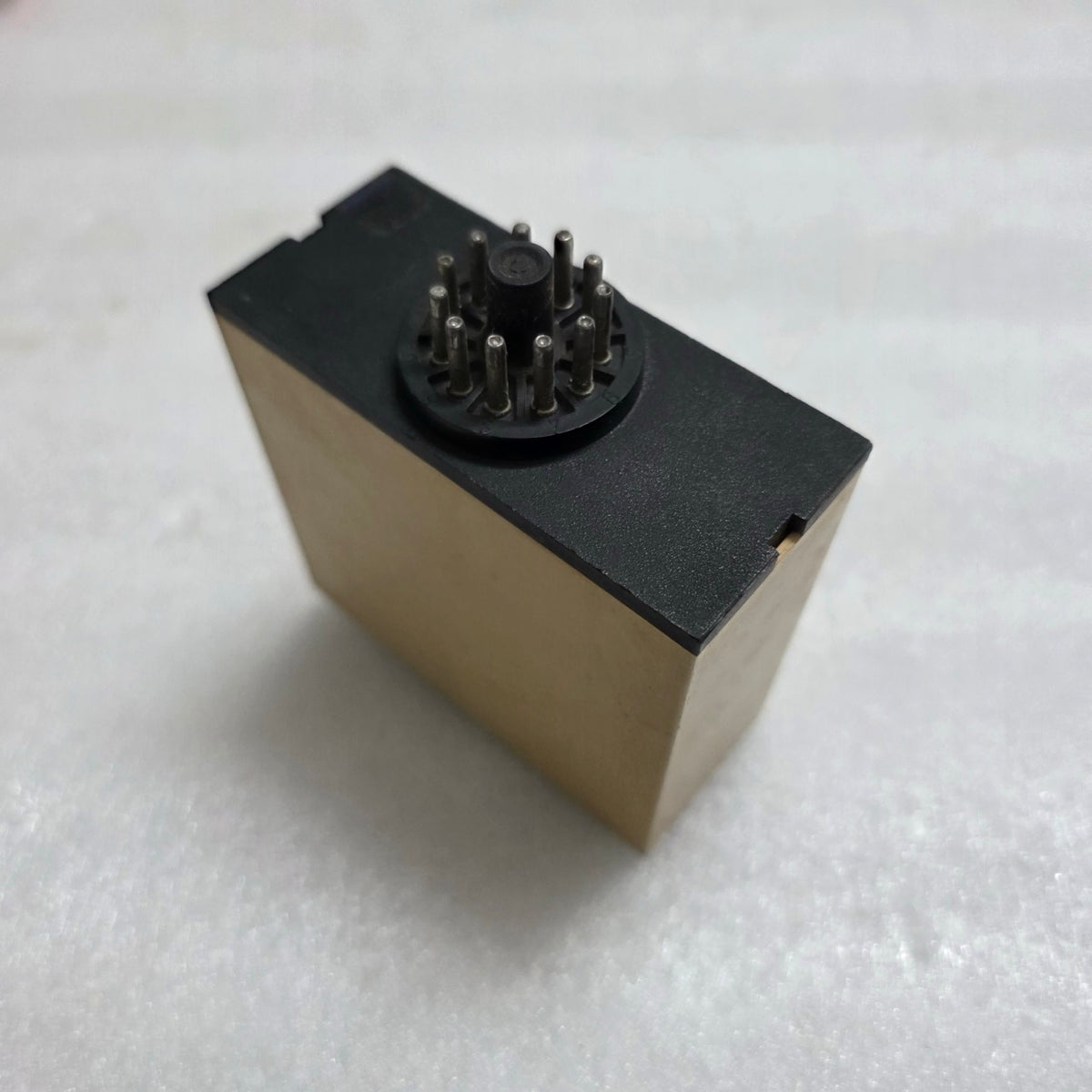 ELECTROMATIC S-SYSTEM SA 105 220 DELAY ON OPERATE TIMER RELAY 220V