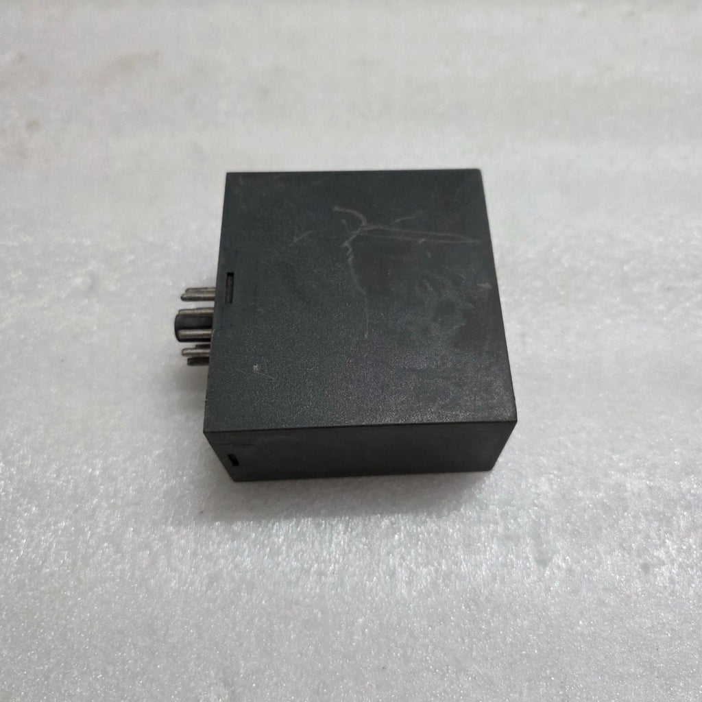 LOVATO LA3E SINGLE-PHASE MAX CURRENT MONITORING RELAY 110V