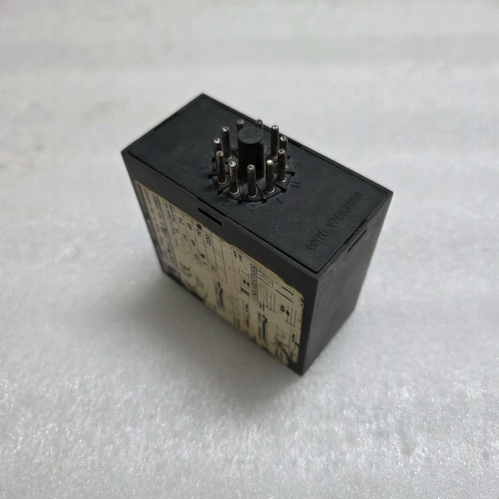 LOVATO LA3E SINGLE-PHASE MAX CURRENT MONITORING RELAY 110V