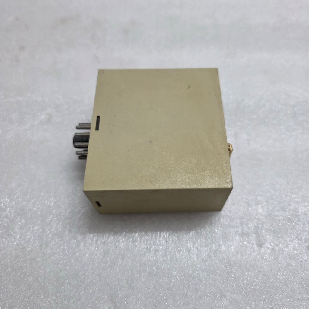 LOVATO LA3E SINGLE-PHASE MAX CURRENT MONITORING RELAY 110VAC