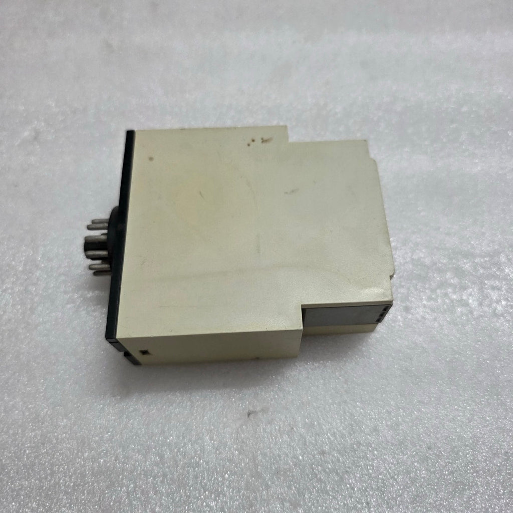 CARLO GAVAZZI PIB01CB235A 1-PHASE TRUE RMS OVER/UNDER CURRENT LEVEL MONITORING R