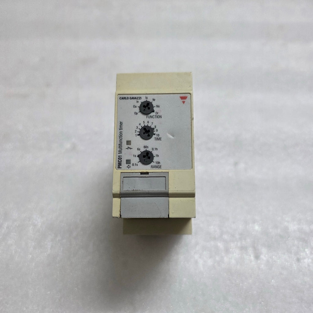 CARLO GAVAZZI PMC01D230 MULTIFUNCTION TIMER RELAY 230V