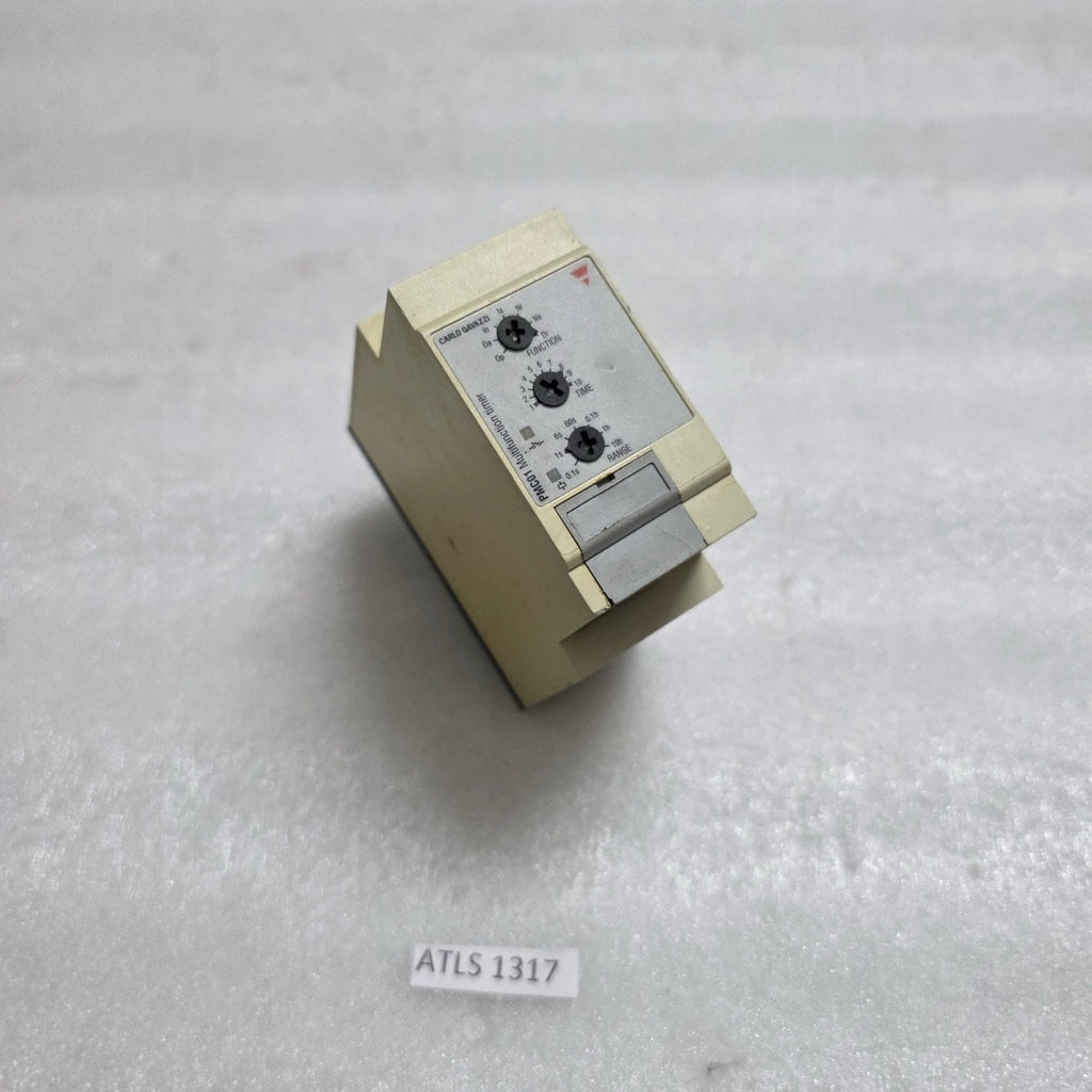 CARLO GAVAZZI PMC01D230 MULTIFUNCTION TIMER RELAY 230V