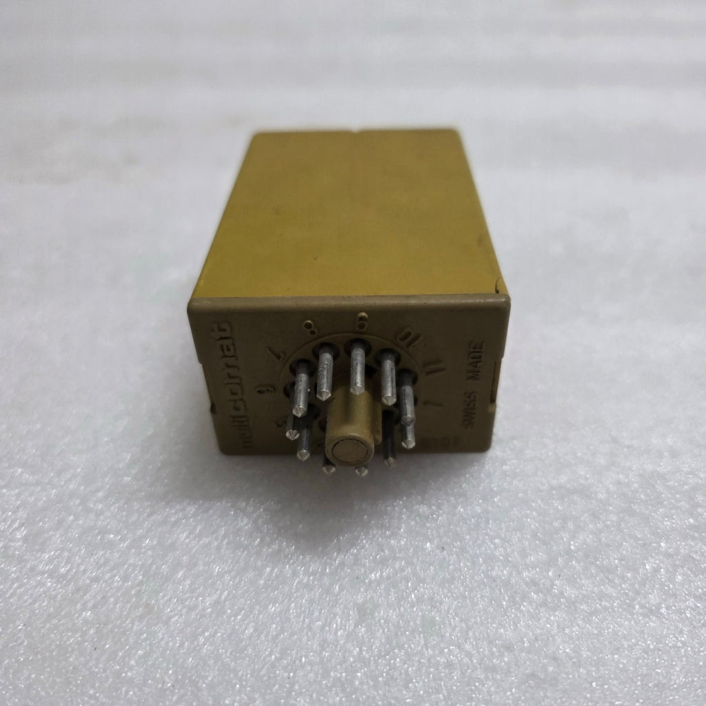 MULTICOMAT CSN 2-62 TIME DELAY RELAY 220 VAC 0.1-3S RANGE