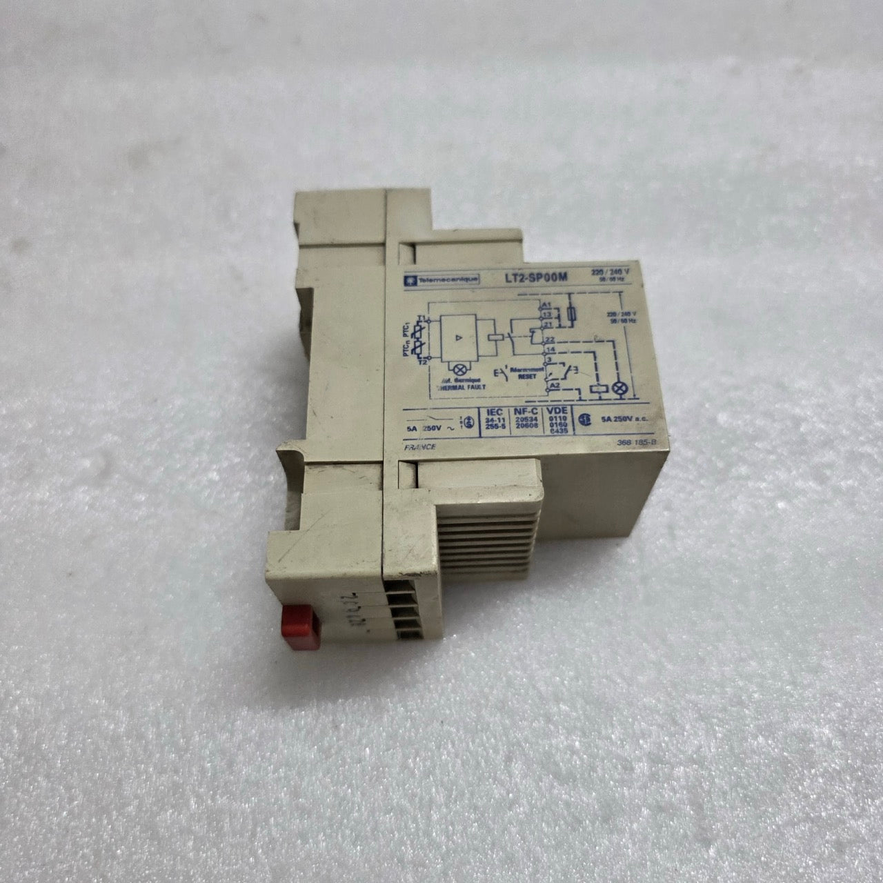 TELEMECANIQUE LT2-SP00M PTC THERMISTOR PROTECTION RELAY 220/240VAC
