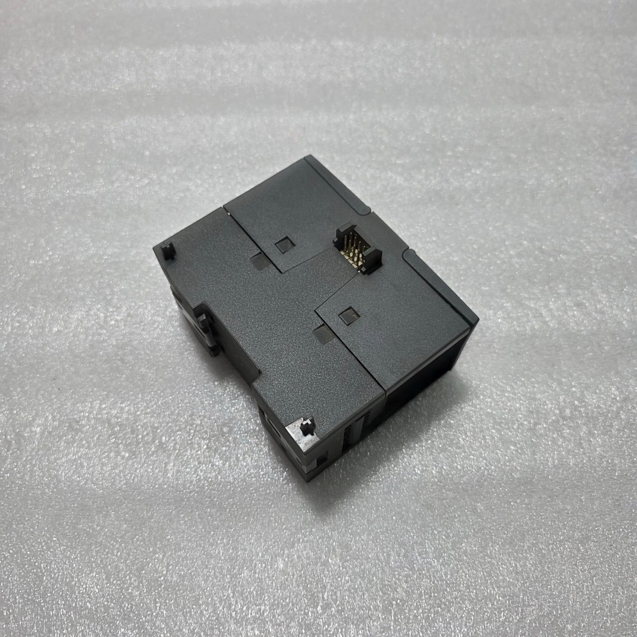 SIEMENS SIMATIC S7-20 DIGITAL I/O EM DT16 EXPANSION MODULE 6ES7 288-2DT16-0AA0