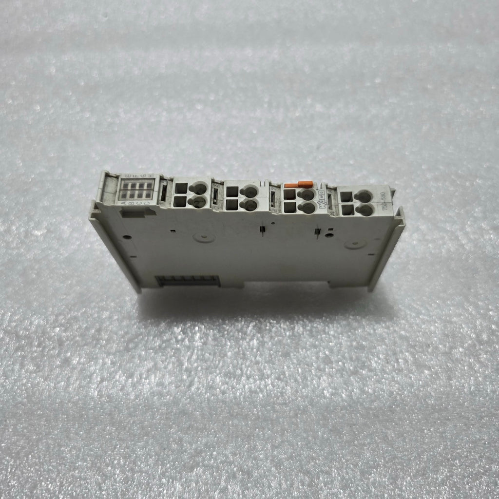 LOT OF 2 X WAGO 750-530 8-CHANNEL DIGITAL OUTPUT MODULE DC 24 V LOT OF 2 UNIT