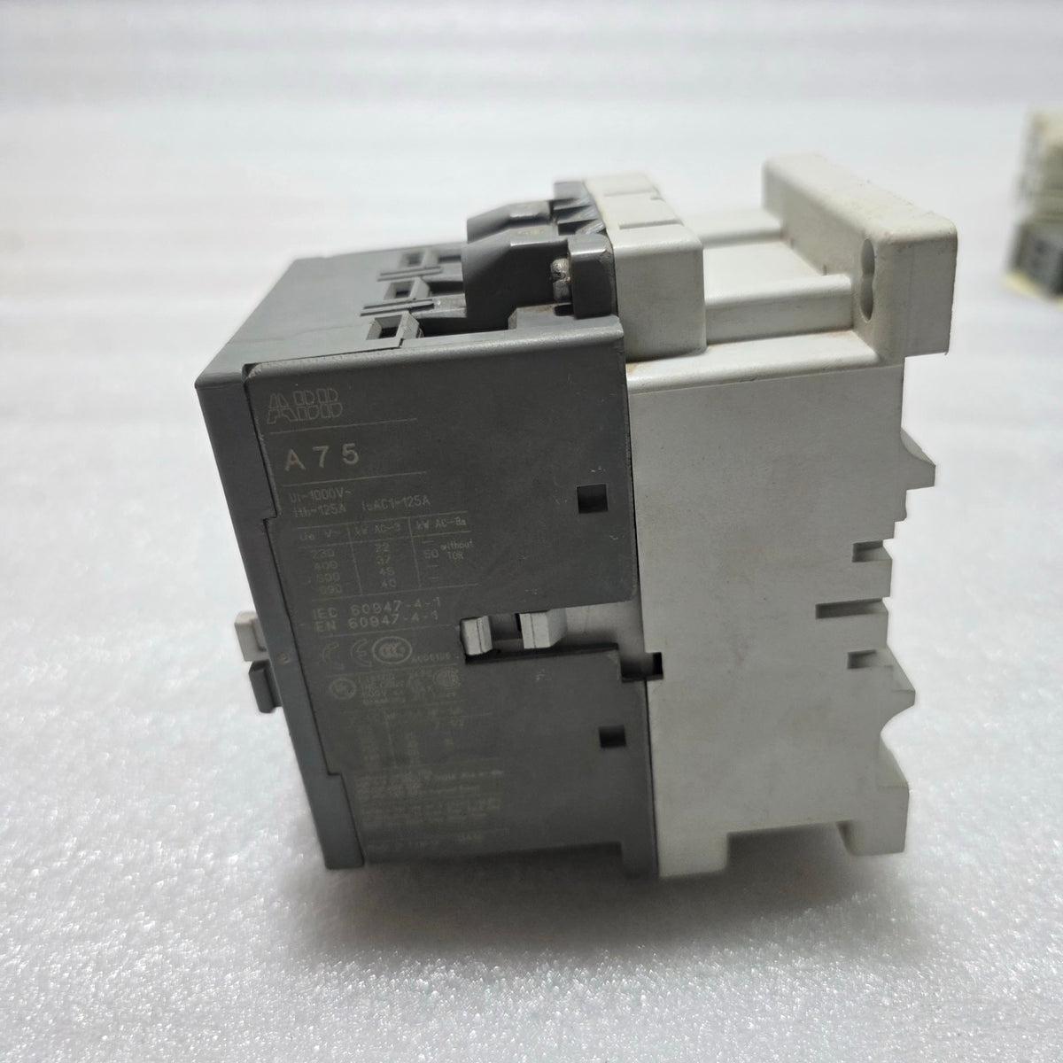 ABB A75-30-00 3-POLE BLOCK CONTACTOR 125A COIL VOLTAGE 200-220VAC