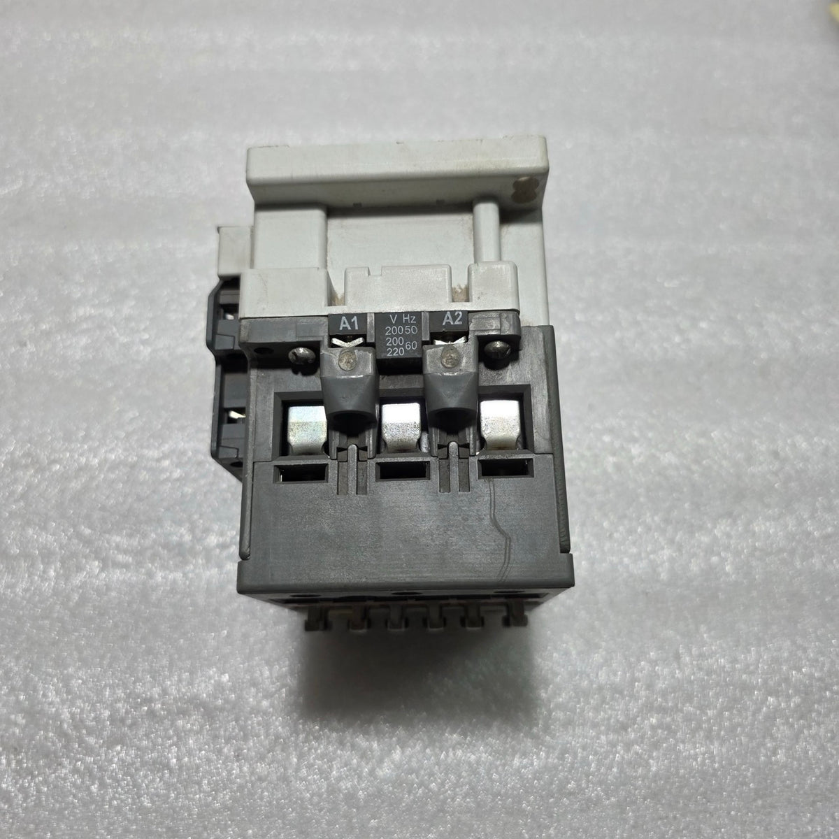 ABB A75-30-00 3-POLE BLOCK CONTACTOR 125A COIL VOLTAGE 200-220VAC