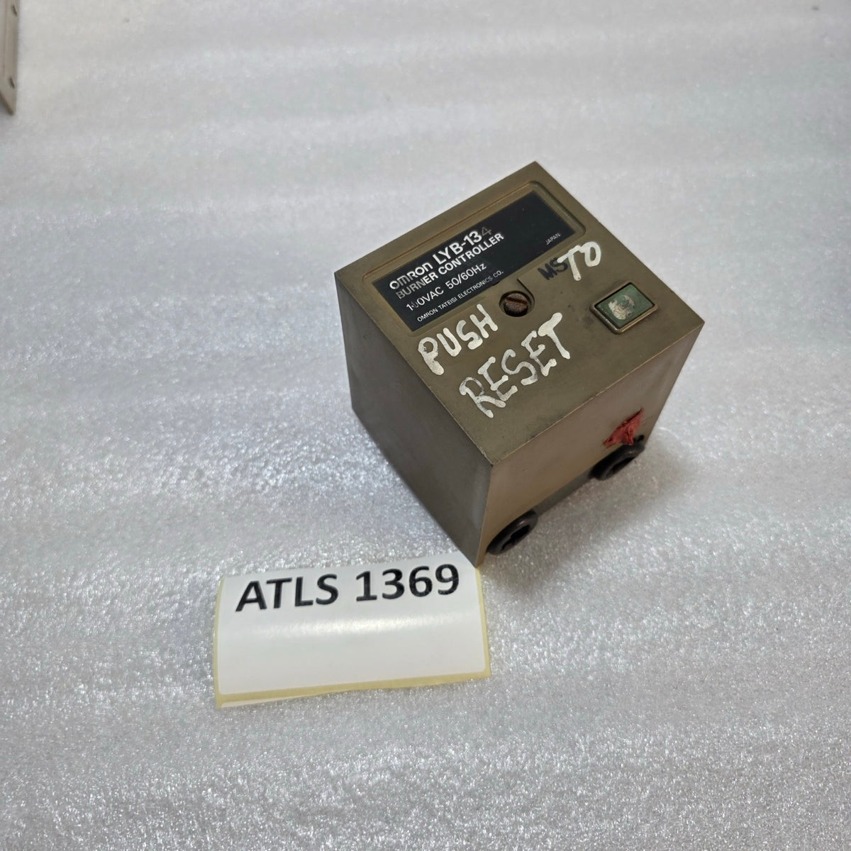 OMRON LYB-134 BURNER CONTROLLER UNIT 100-110VAC