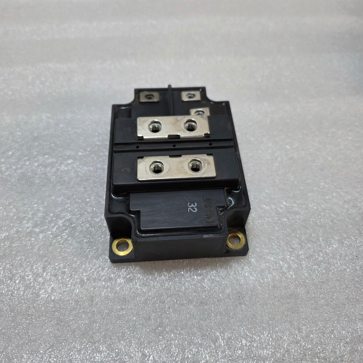 2 UNIT X MITSUBISHI MG360V1US41 N-CHANNEL IGBT POWER MODULE X LOT OF 2