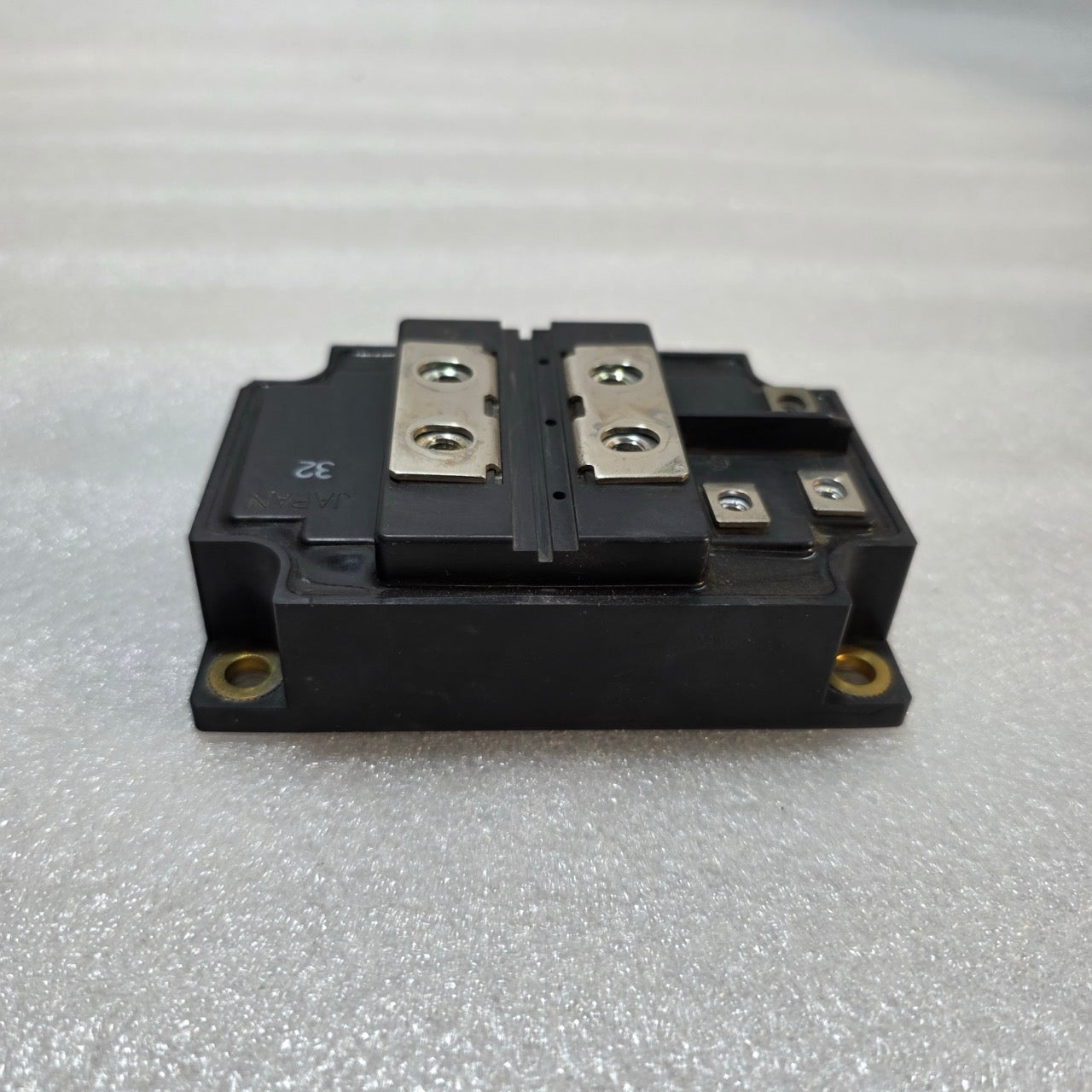 2 UNIT X MITSUBISHI MG360V1US41 N-CHANNEL IGBT POWER MODULE X LOT OF 2