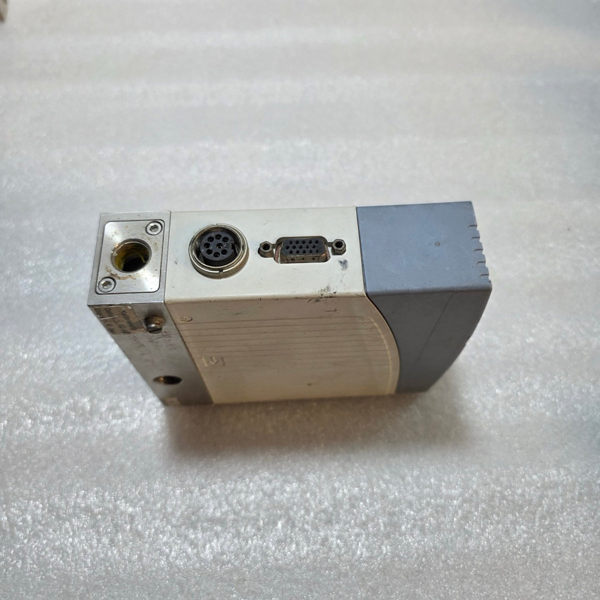 BURKERT 8712 MFC MASS FLOW CONTROLLER 00159076 24VDC