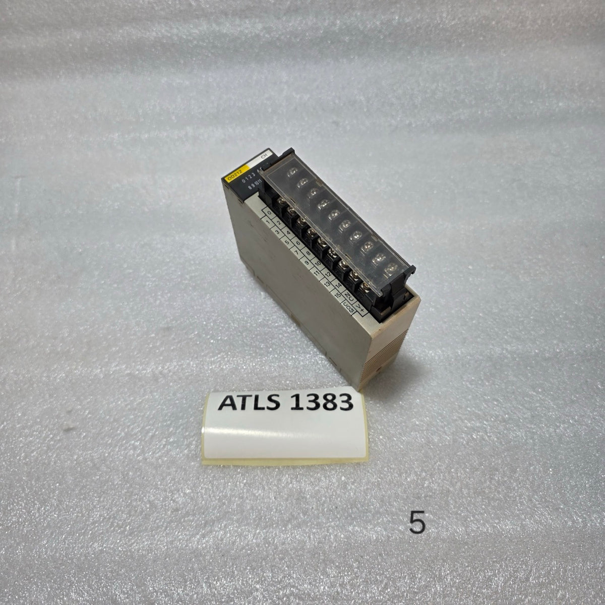 5 UNIT X OMRON C200H-OD212 TRANSISTOR OUTPUT MODULE LOT OF 5 UNIT