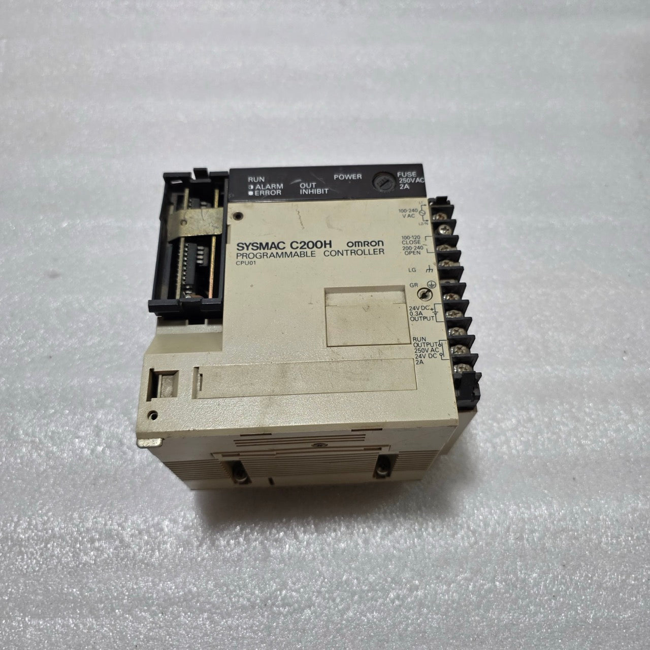 OMRON C200H-PS221 POWER SUPPLY MODULE