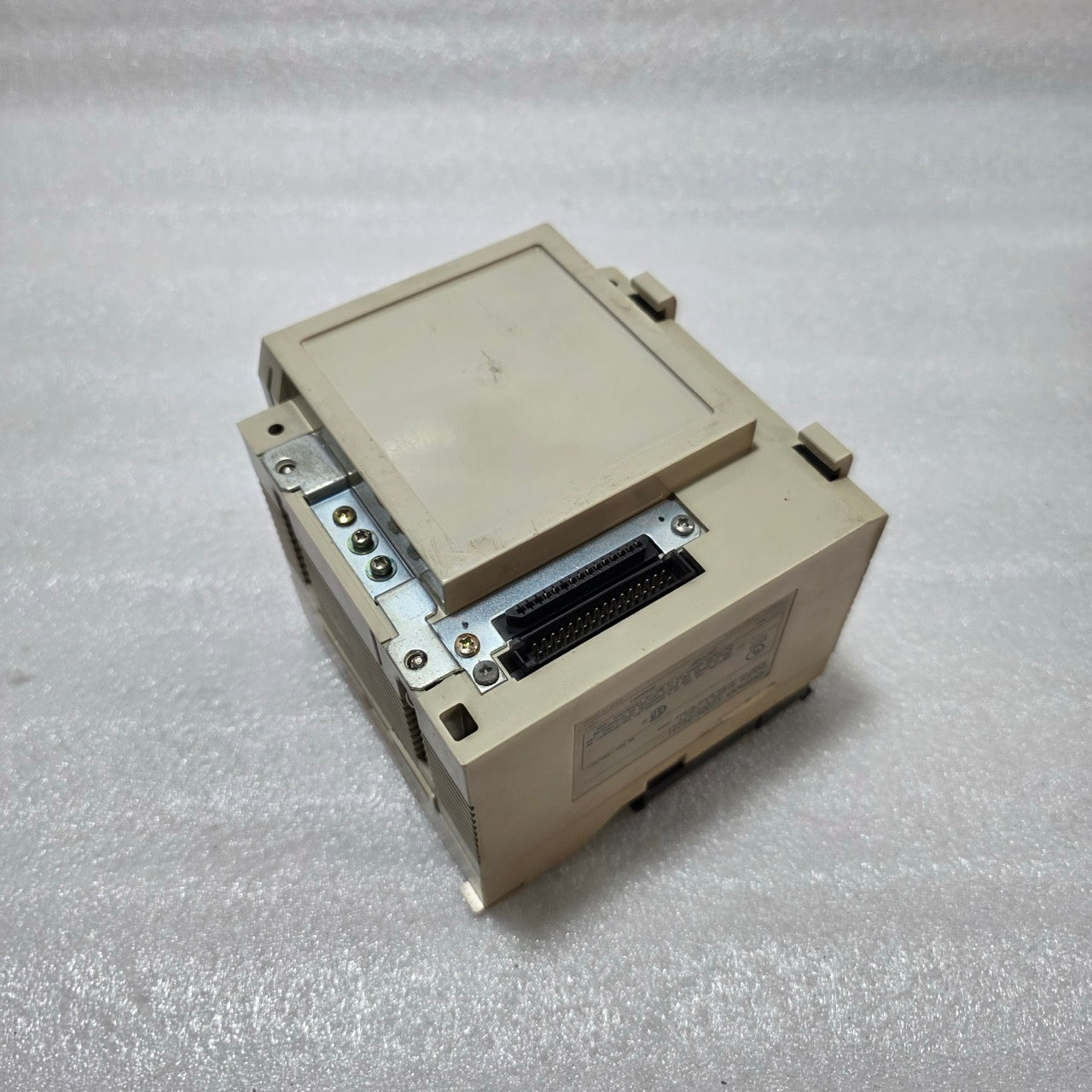 OMRON C200H-PS221 POWER SUPPLY MODULE