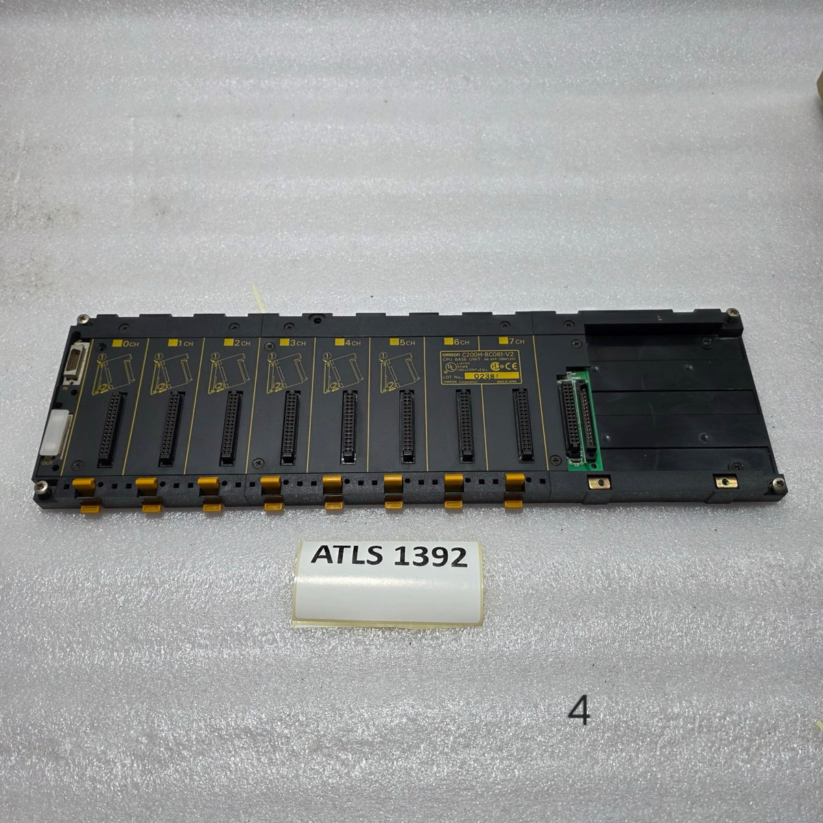 OMRON C200H-BC081-V2 CPU BASE UNIT / 8-SLOT BACKPLANE RACK
