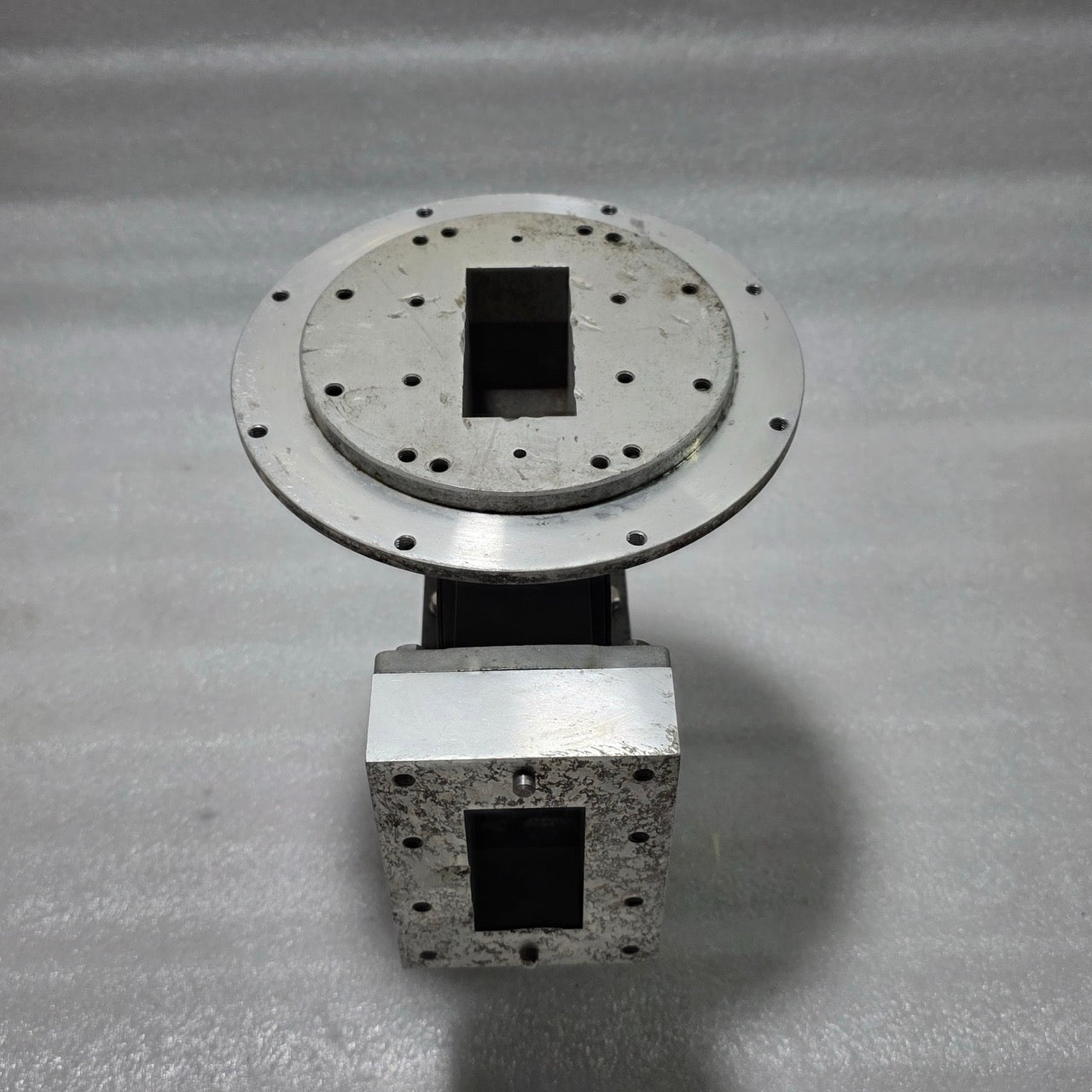 TDK 6AJRD2 FERRITE CIRCULATOR