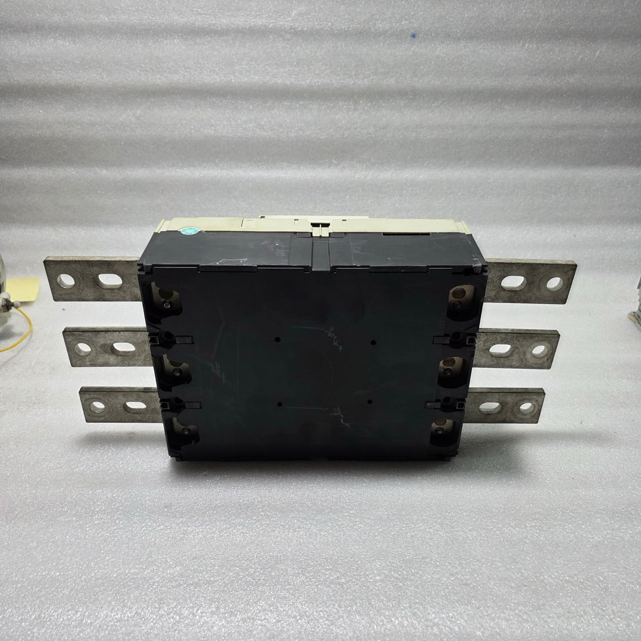 MITSUBISHI NF800-CEW 3-POLE CIRCUIT BREAKER ELECTRONIC TRIPPING DEVICE 800A