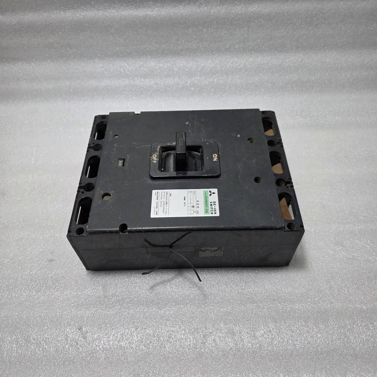 MITSUBISHI DSN600-CA 3-POLE DE-ION SWITCH / NO-FUSE SWITCH 600A