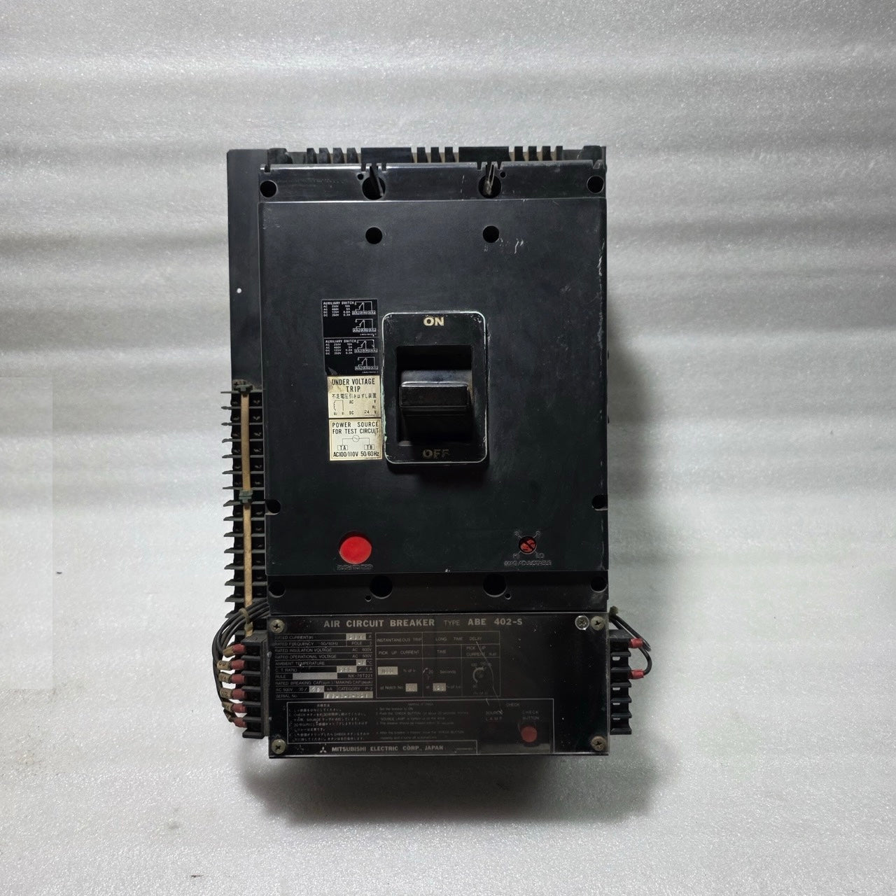 MITSUBISHI ABE 402-S AIR CIRCUIT BREAKER 286A