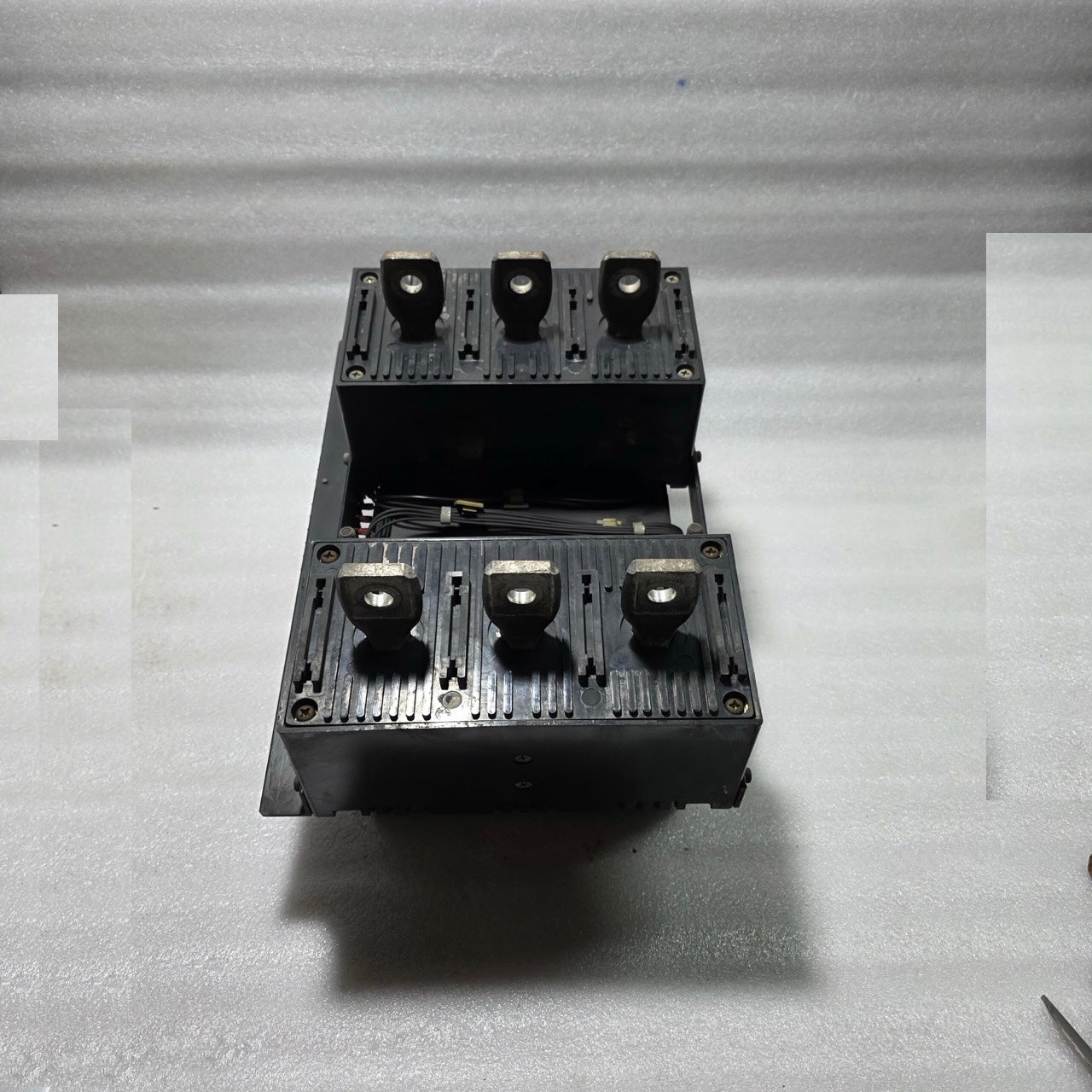 MITSUBISHI ABE 402-S AIR CIRCUIT BREAKER 286A