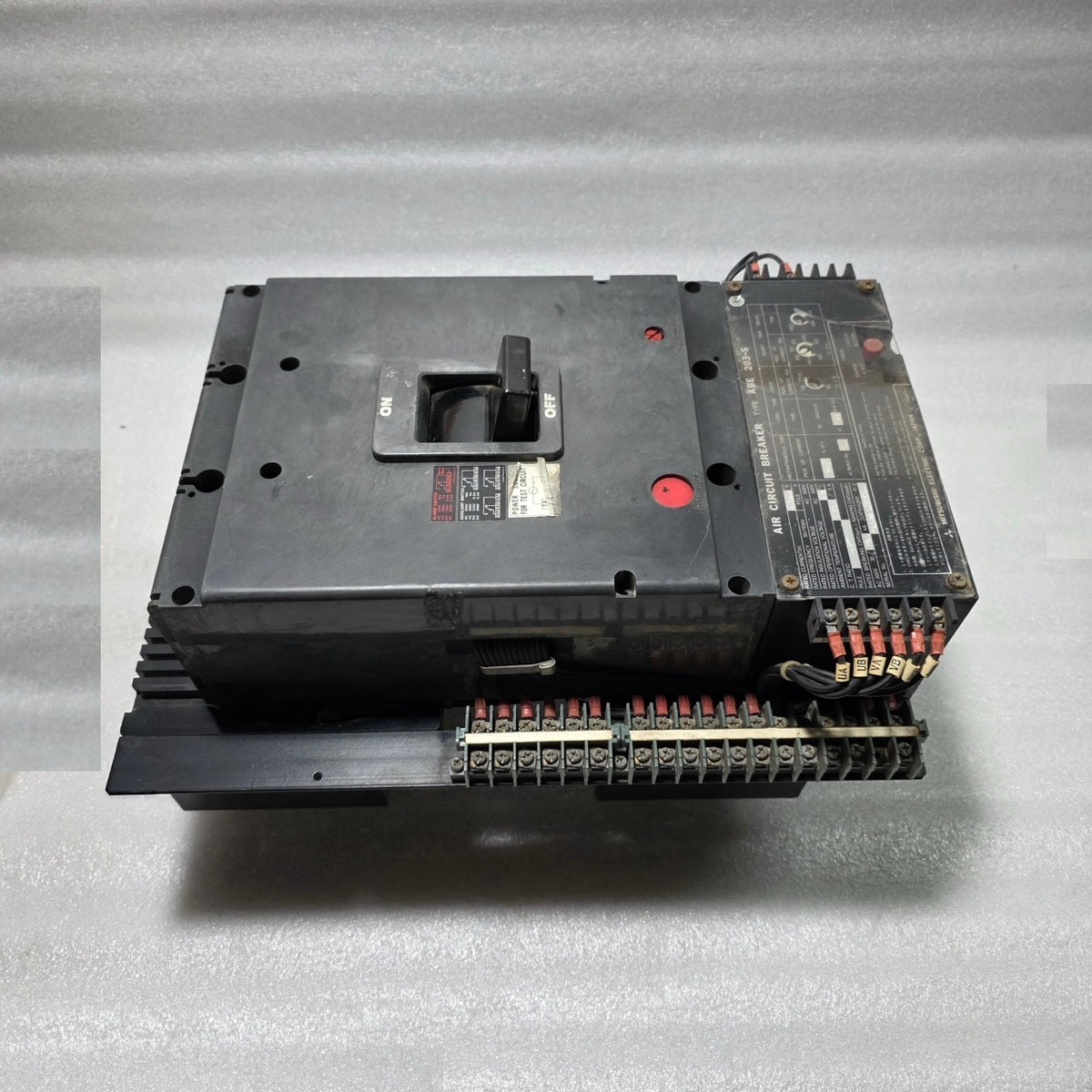 MITSUBISHI ABE 203-S AIR CIRCUIT BREAKER 104 A